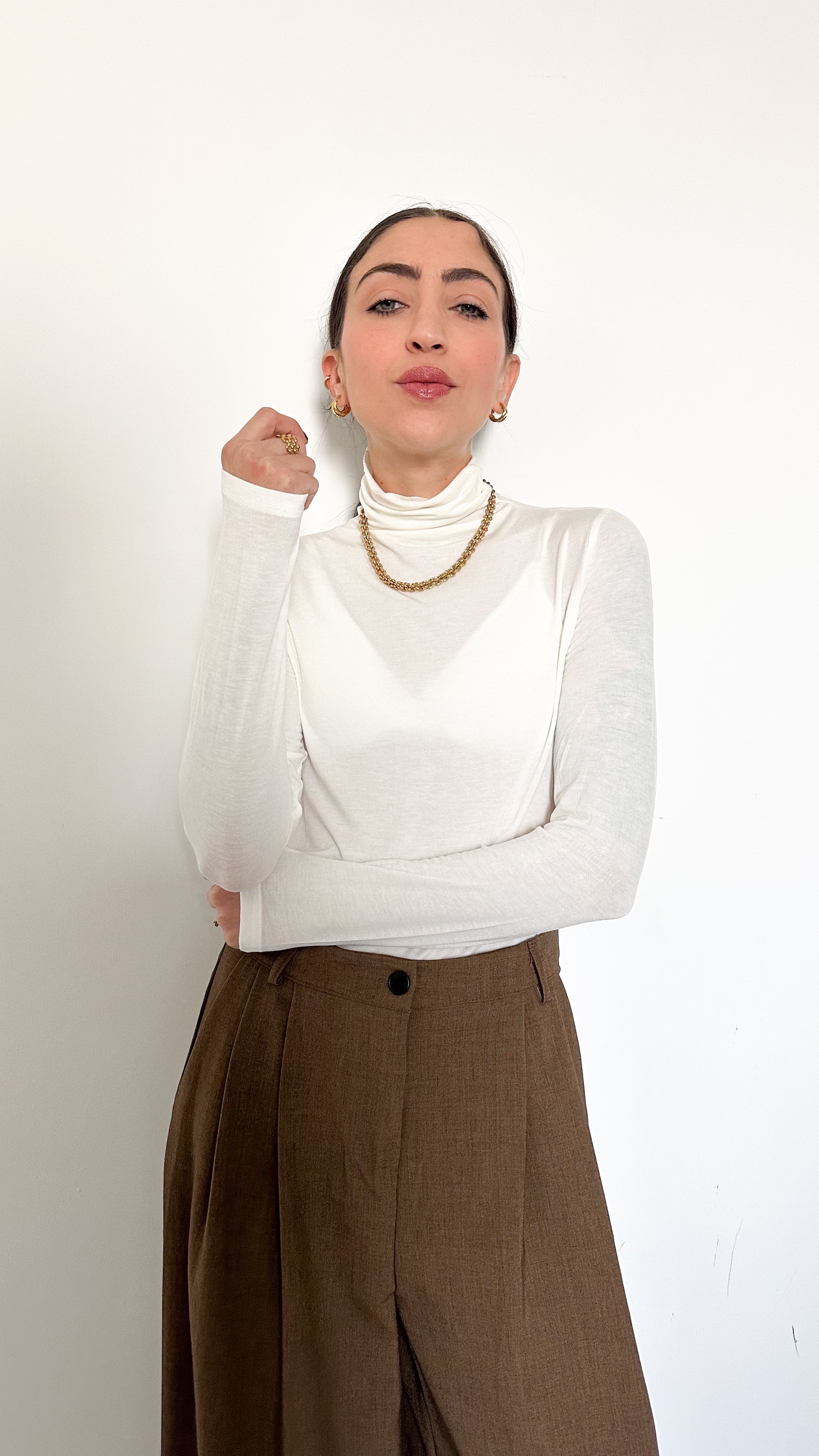 Maglia Bianca Basic Collo Alto