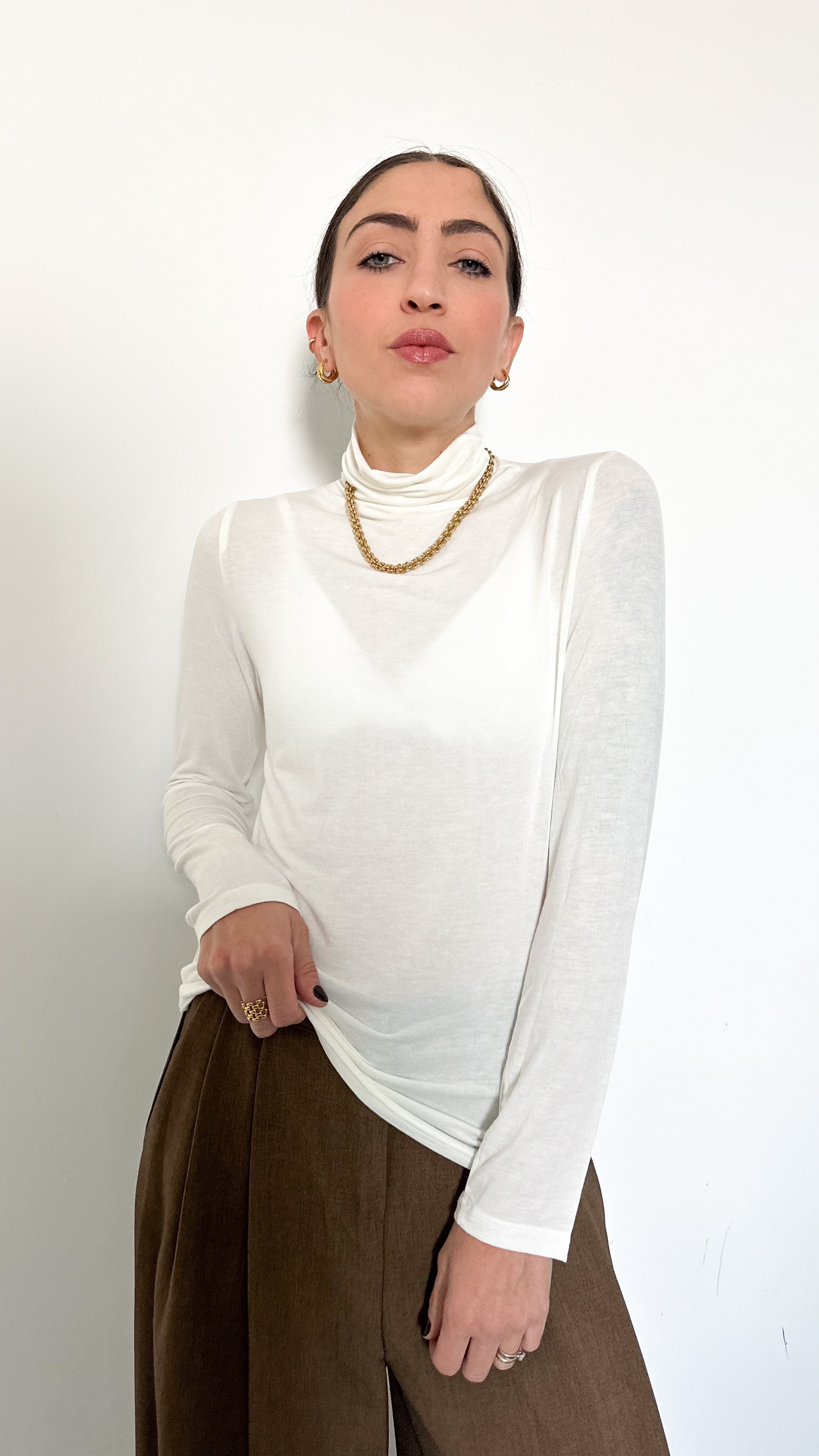 Maglia Bianca Basic Collo Alto