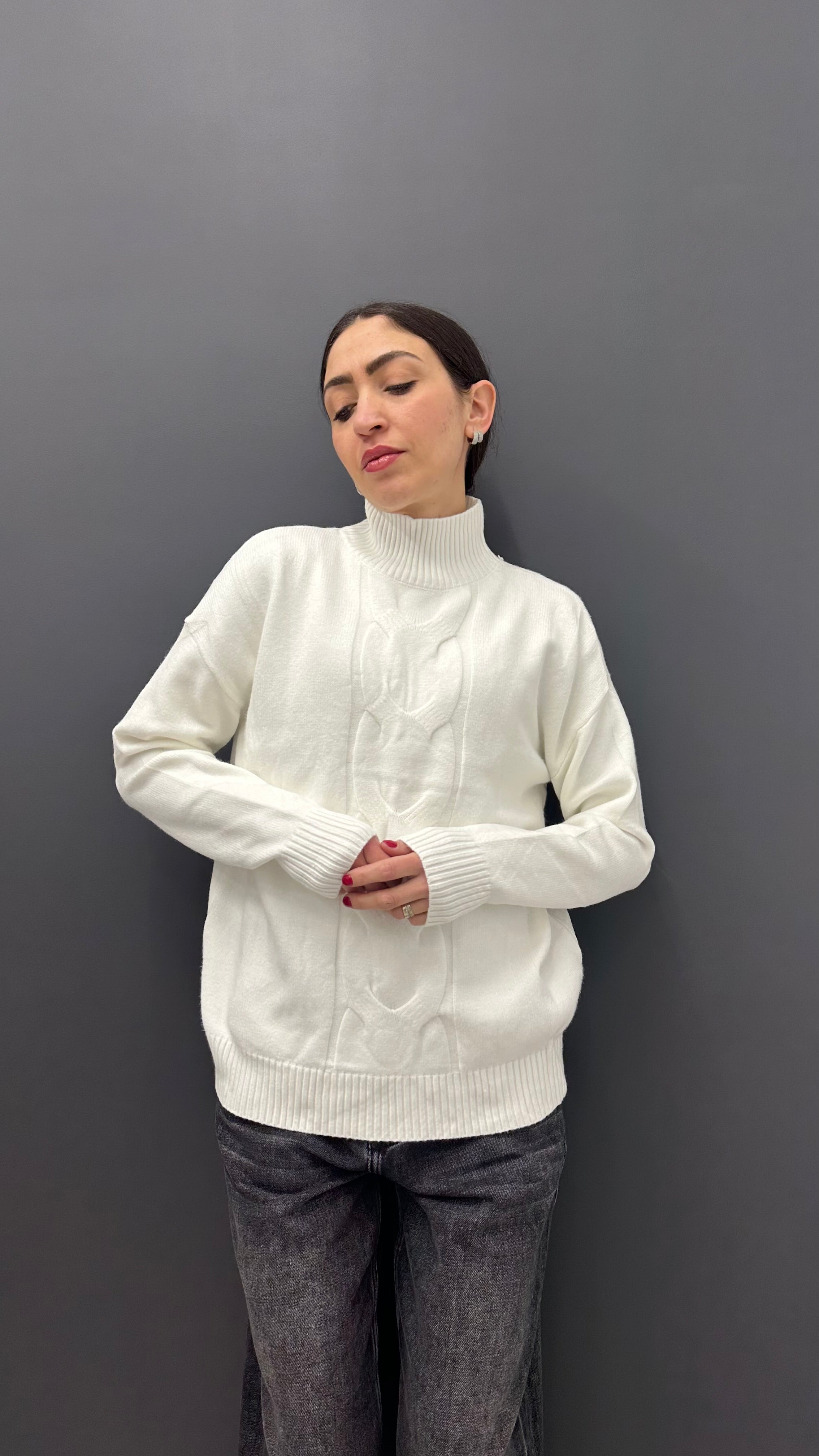 Pull Con Dettagli Bianco