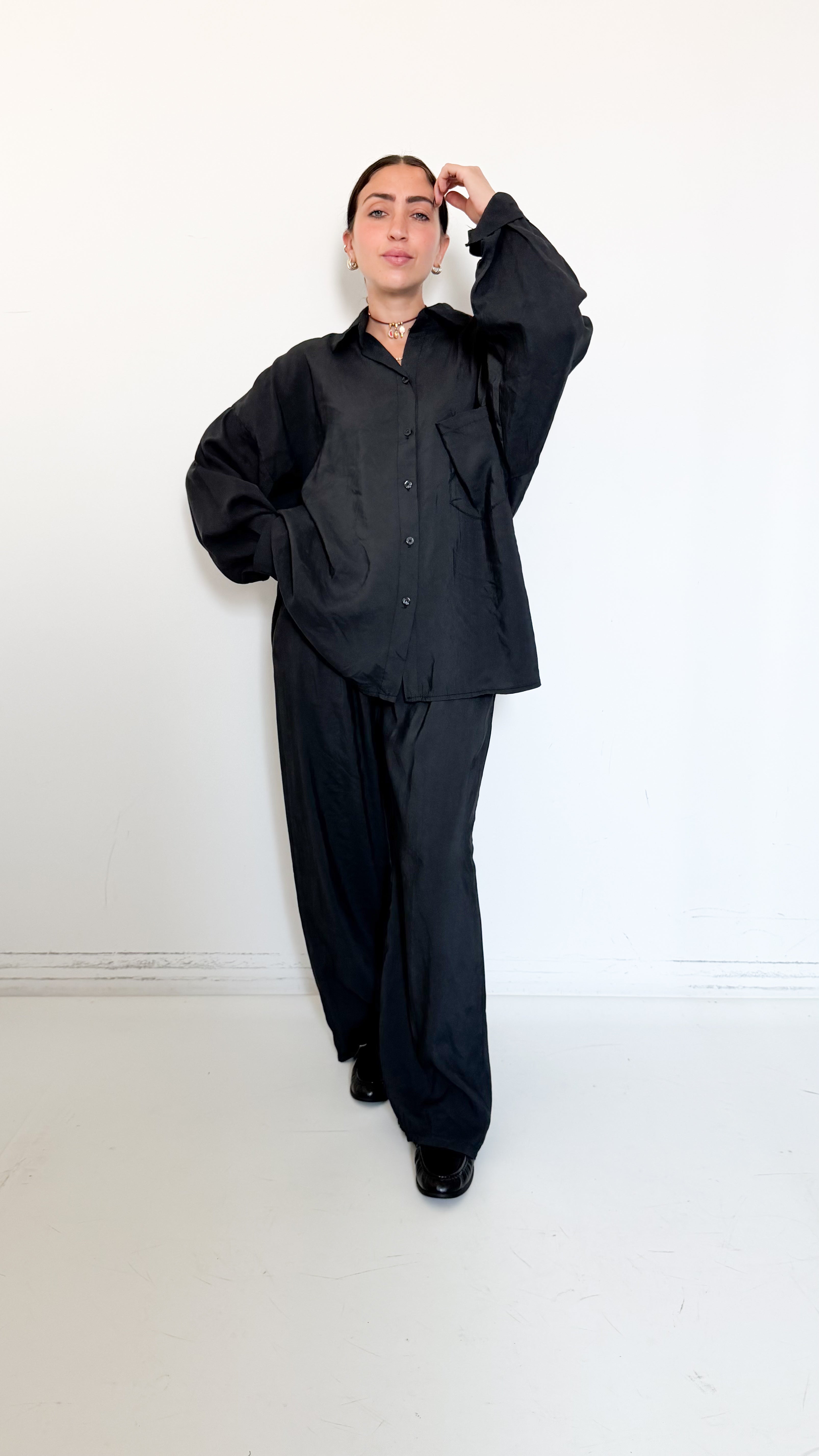 Coordinato Nero Con Camicia