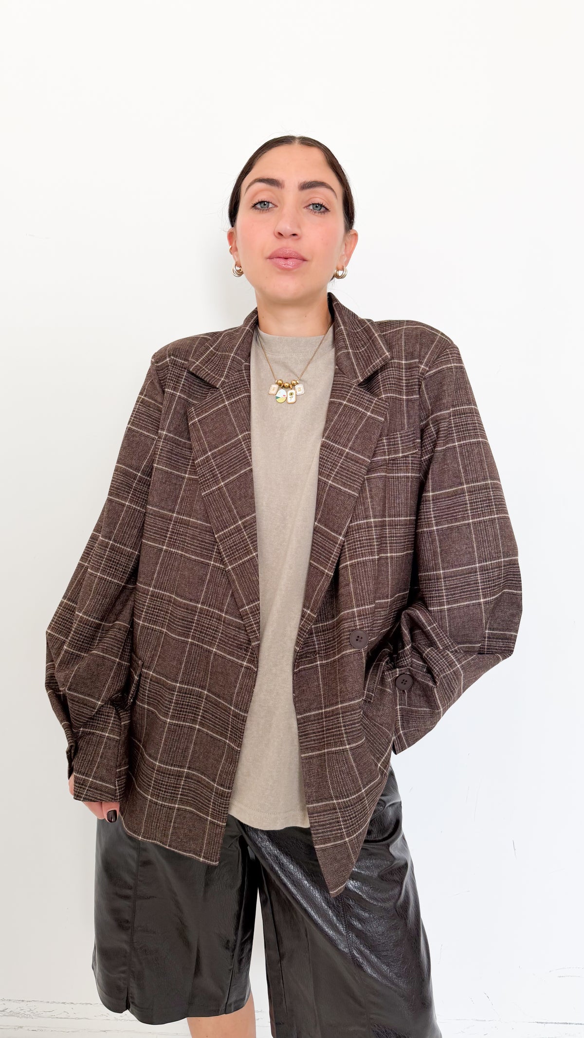 Blazer Over  A Quadri