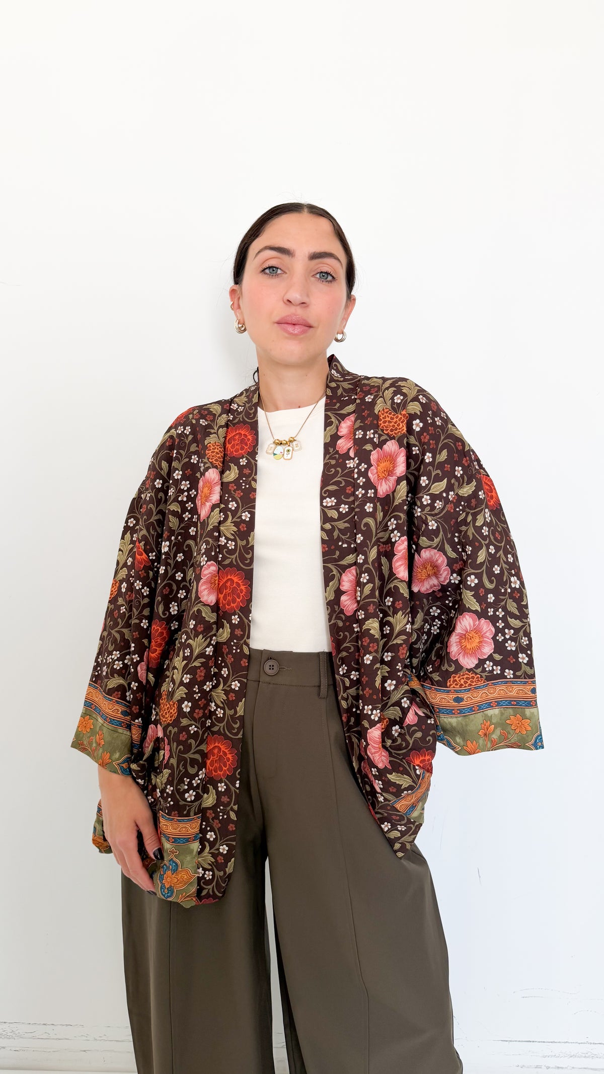Kimono Marrone A Fiori