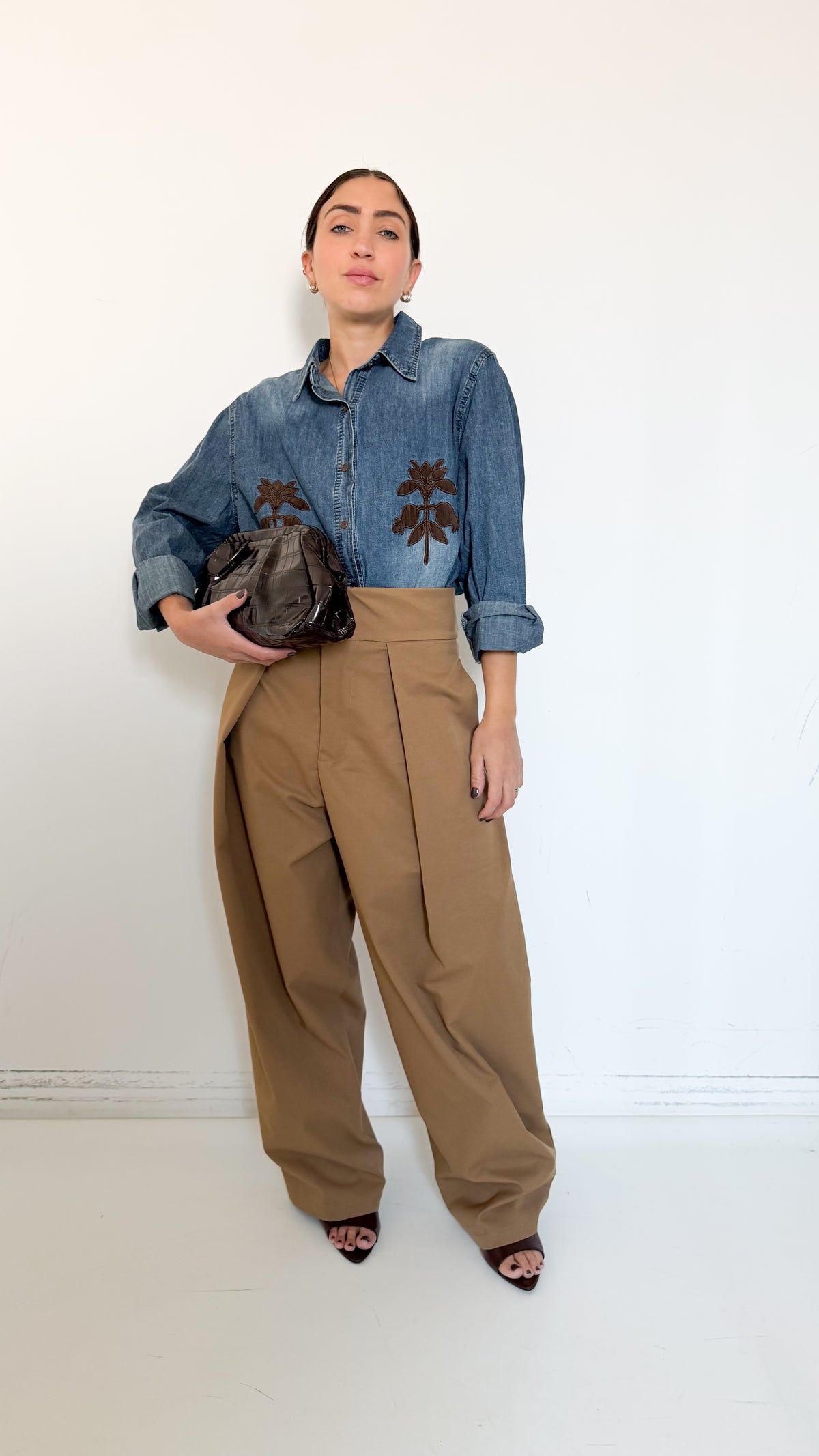 Pantaloni Vita Alta Con Pinces
