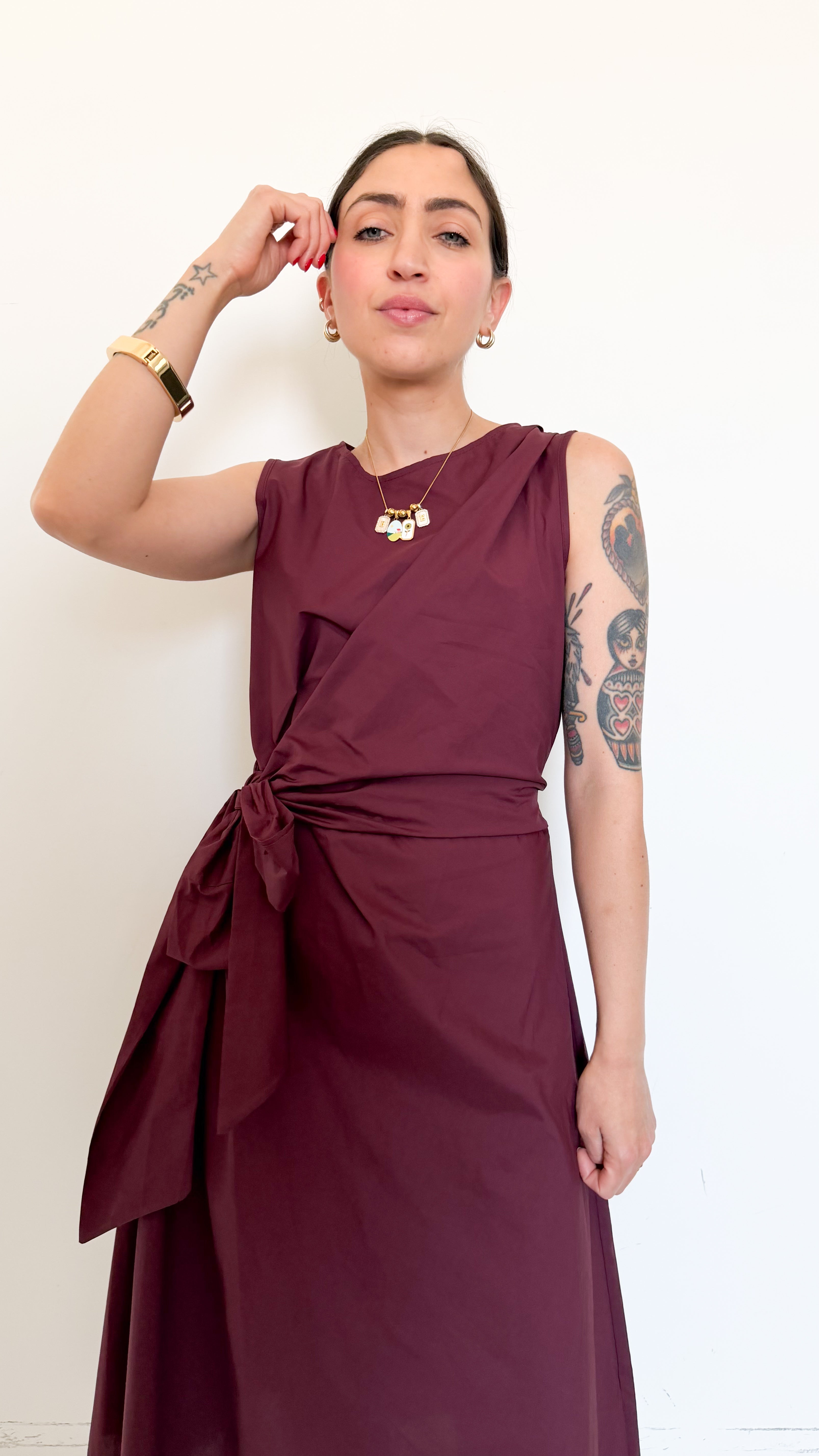 Vestito Bordeaux Con Nodo