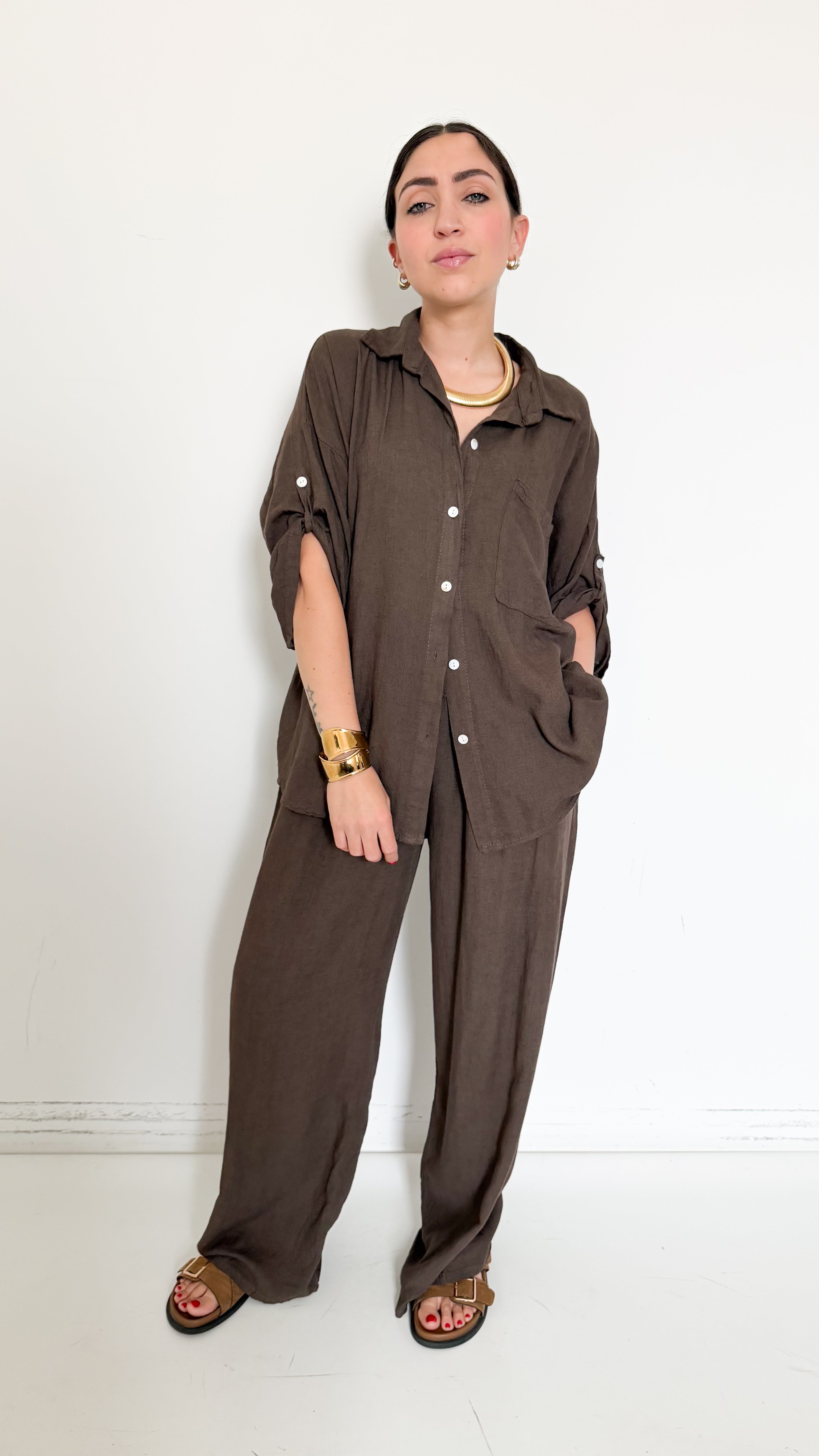 Coordinato Marrone Con Camicia