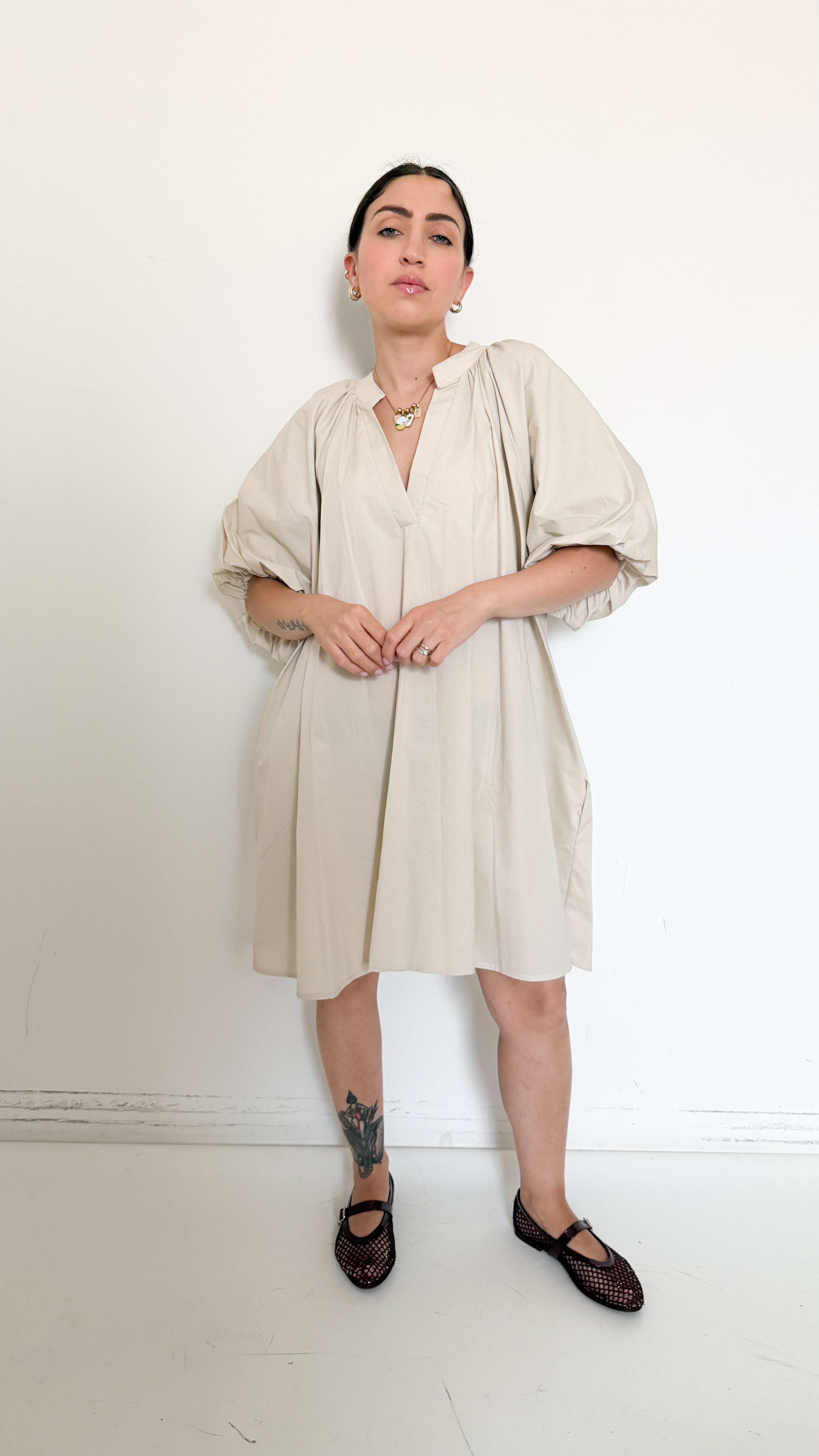 Vestito Beige Manica A Sbuffo