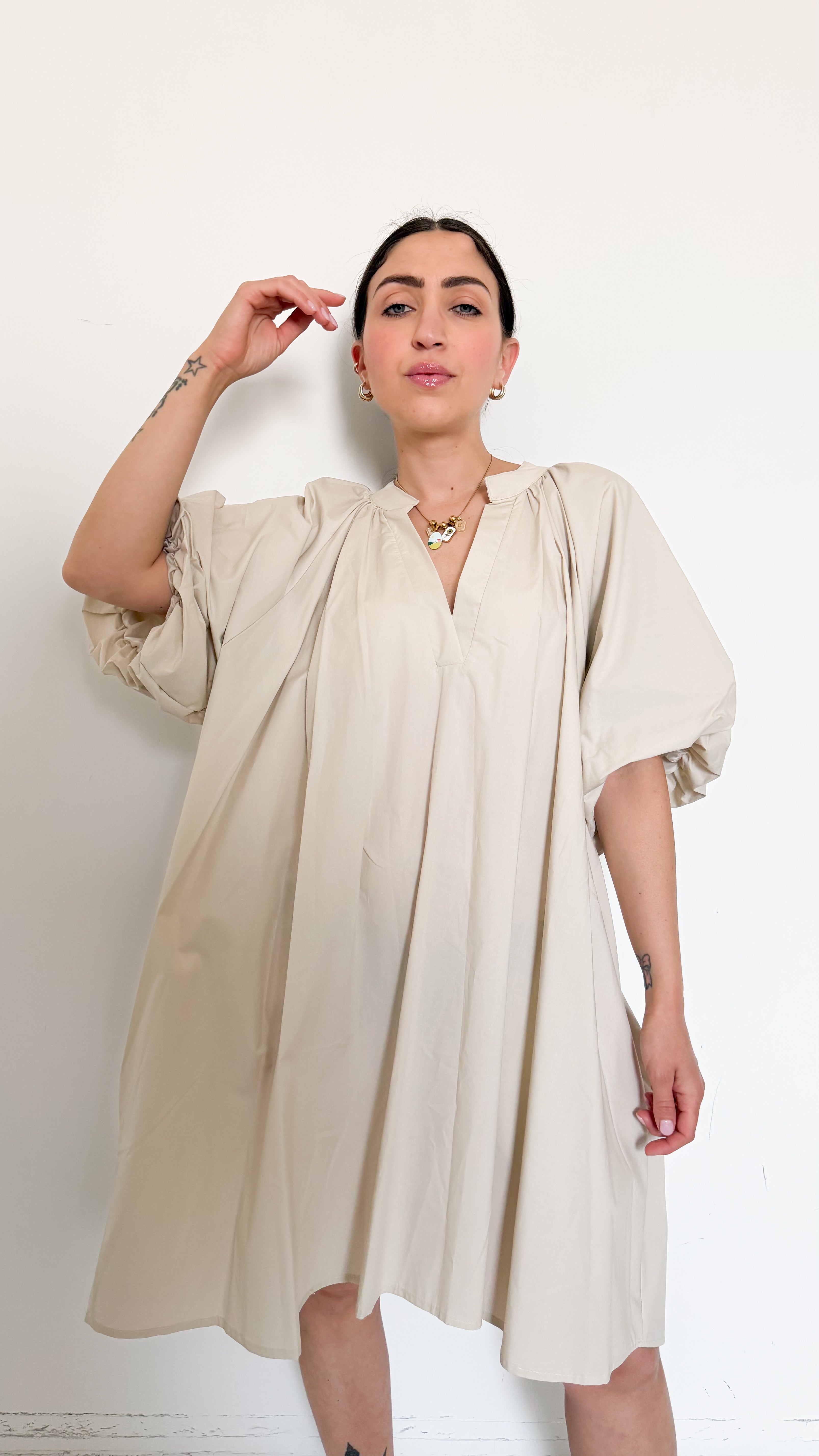 Vestito Beige Manica A Sbuffo