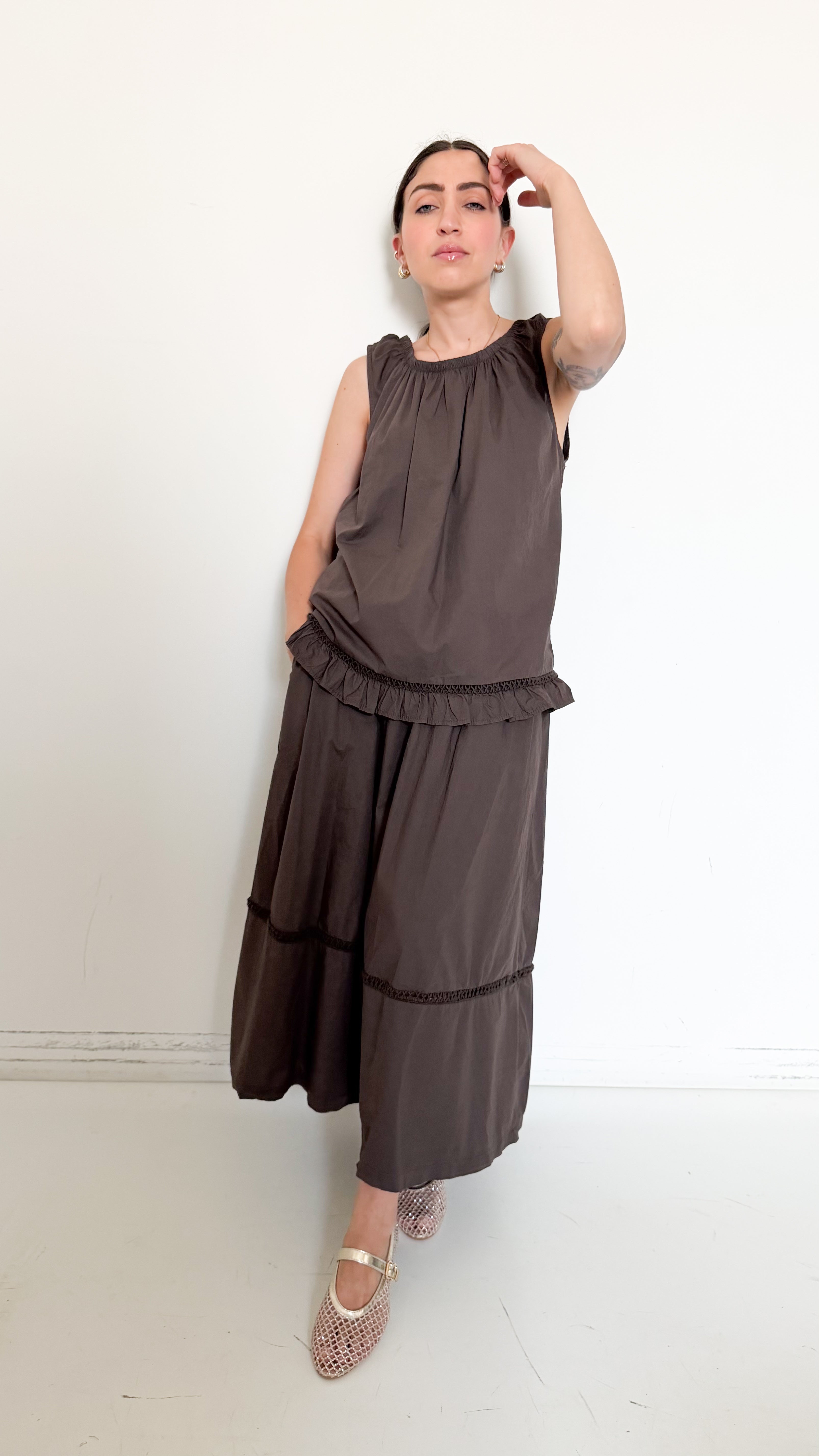 Coordinato Marrone Con Gonna