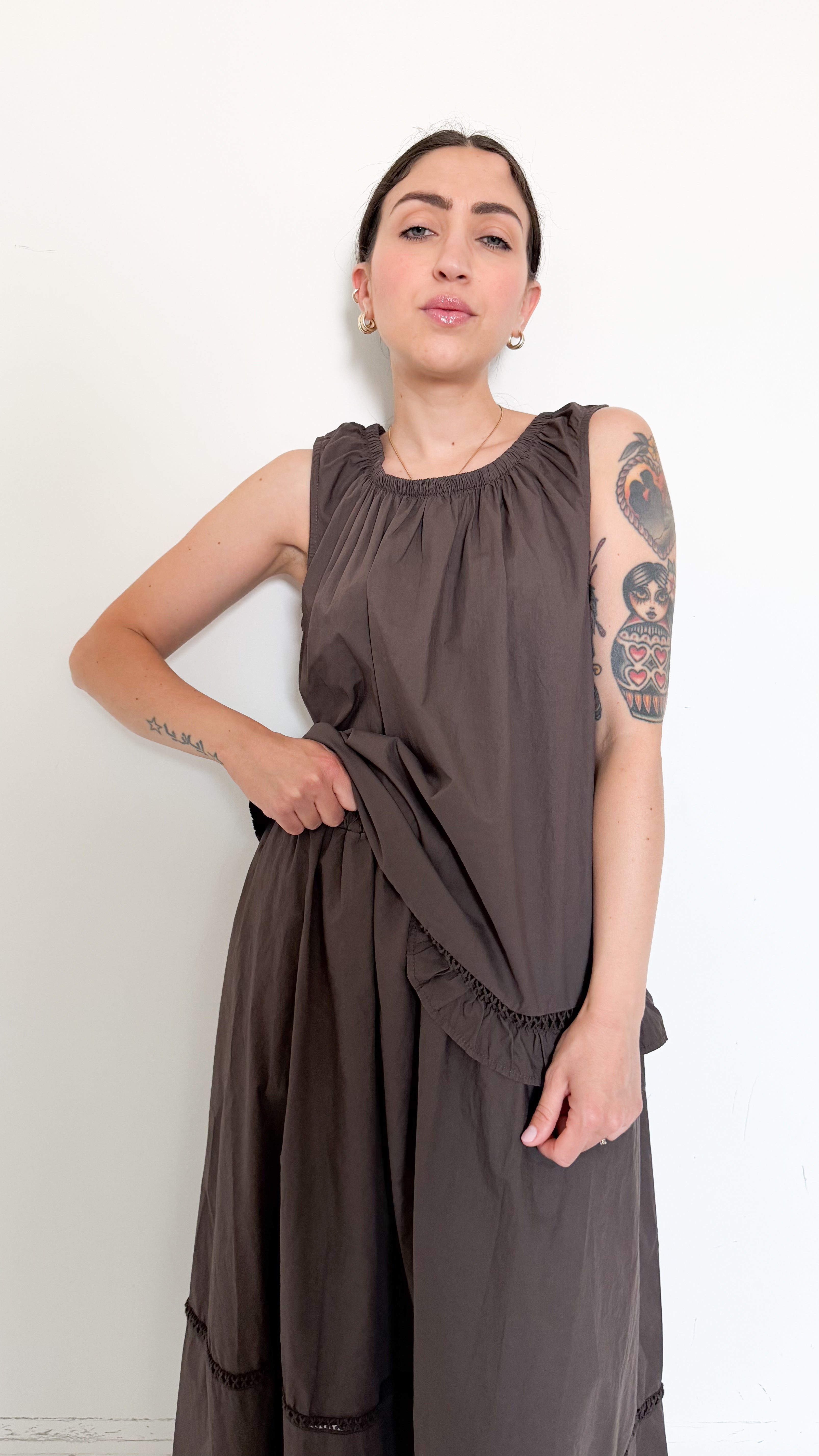 Coordinato Marrone Con Gonna