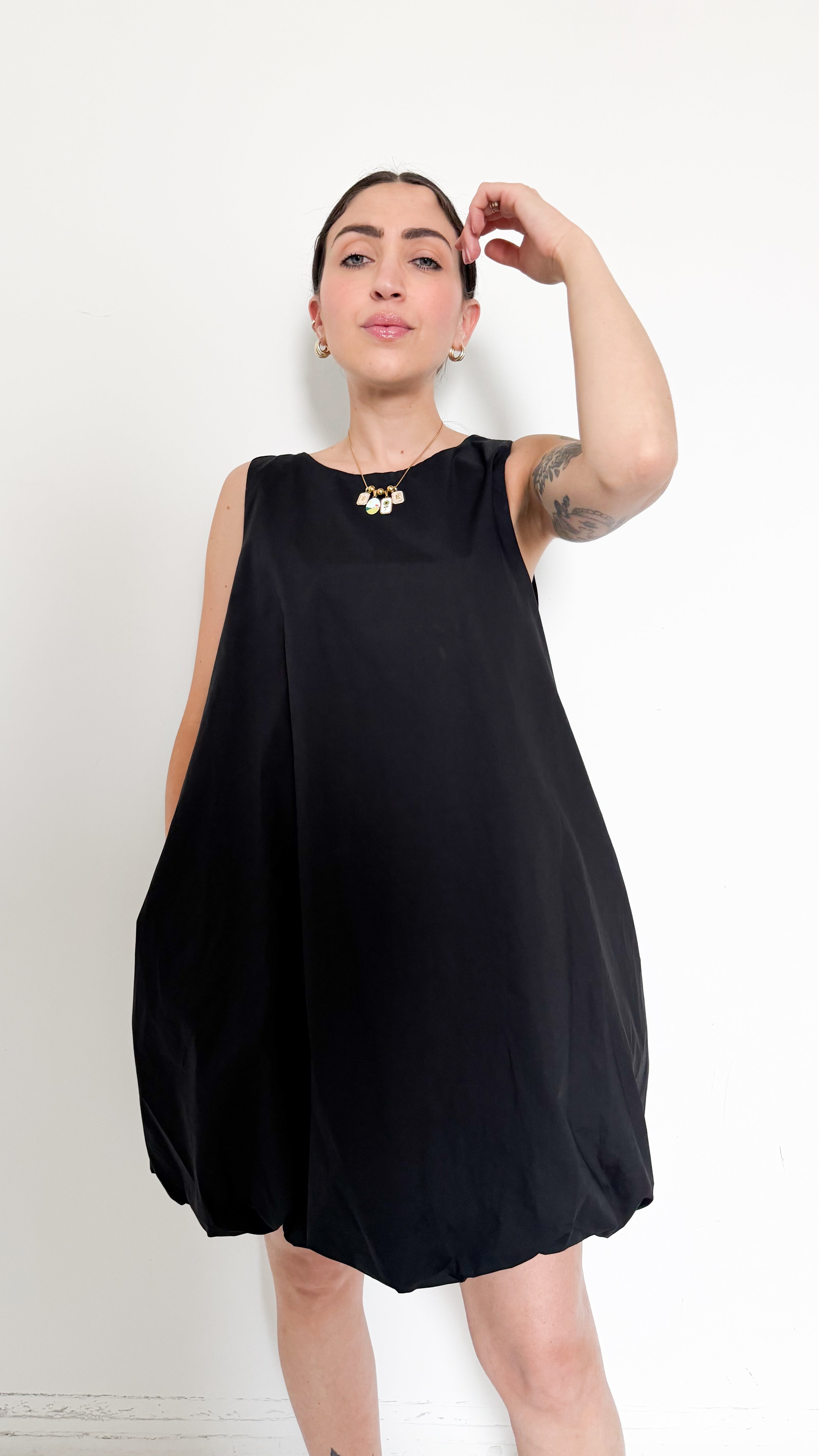 Vestito Nero A Palloncino