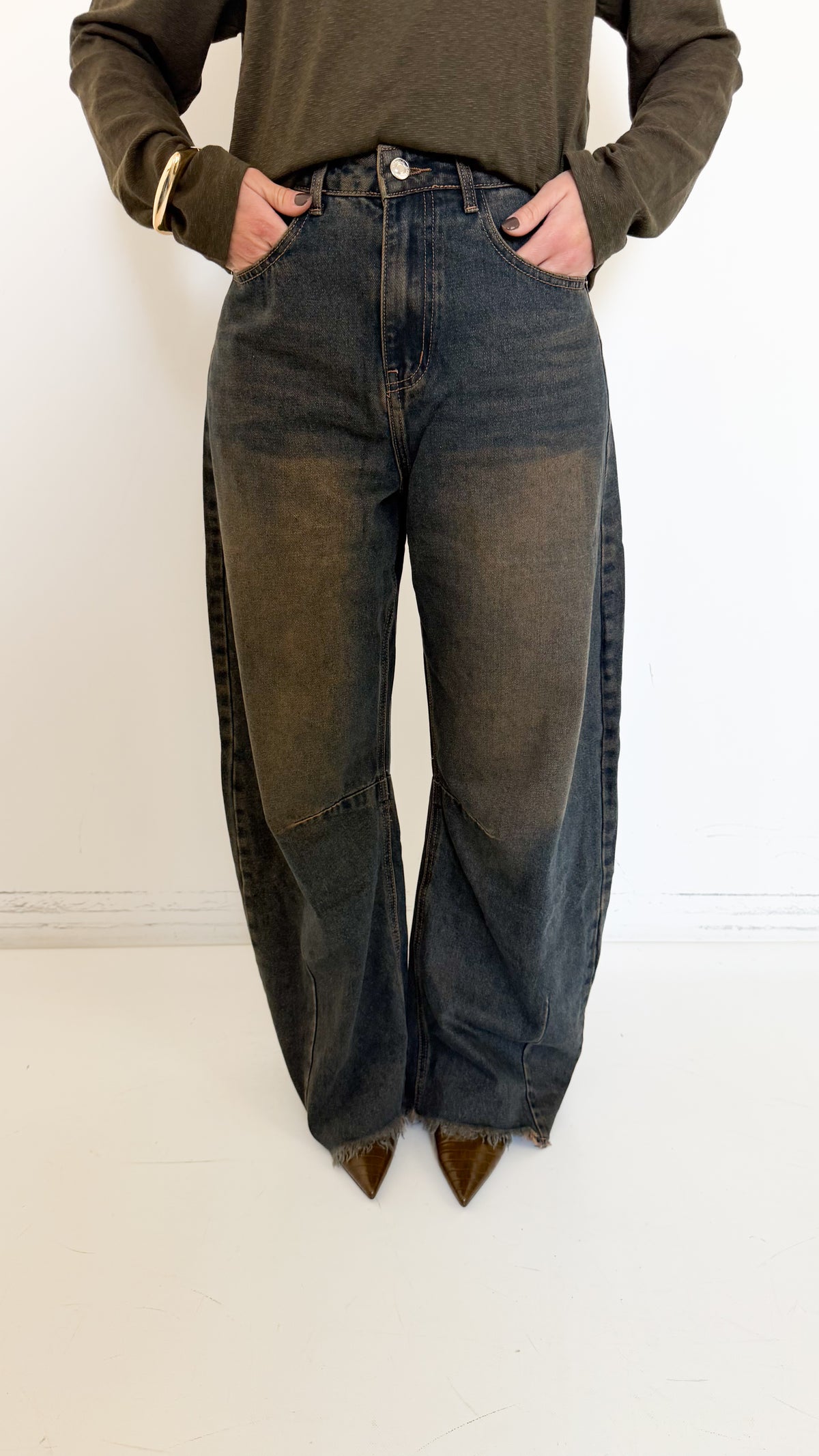 Jeans Balloon Con Fondo Sfrangiato