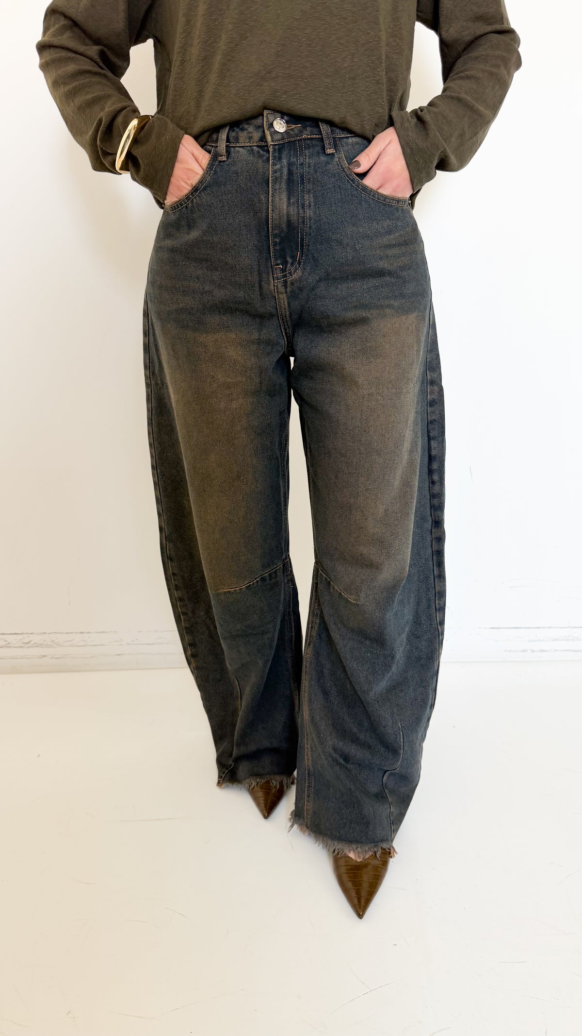 Jeans Balloon Con Fondo Sfrangiato
