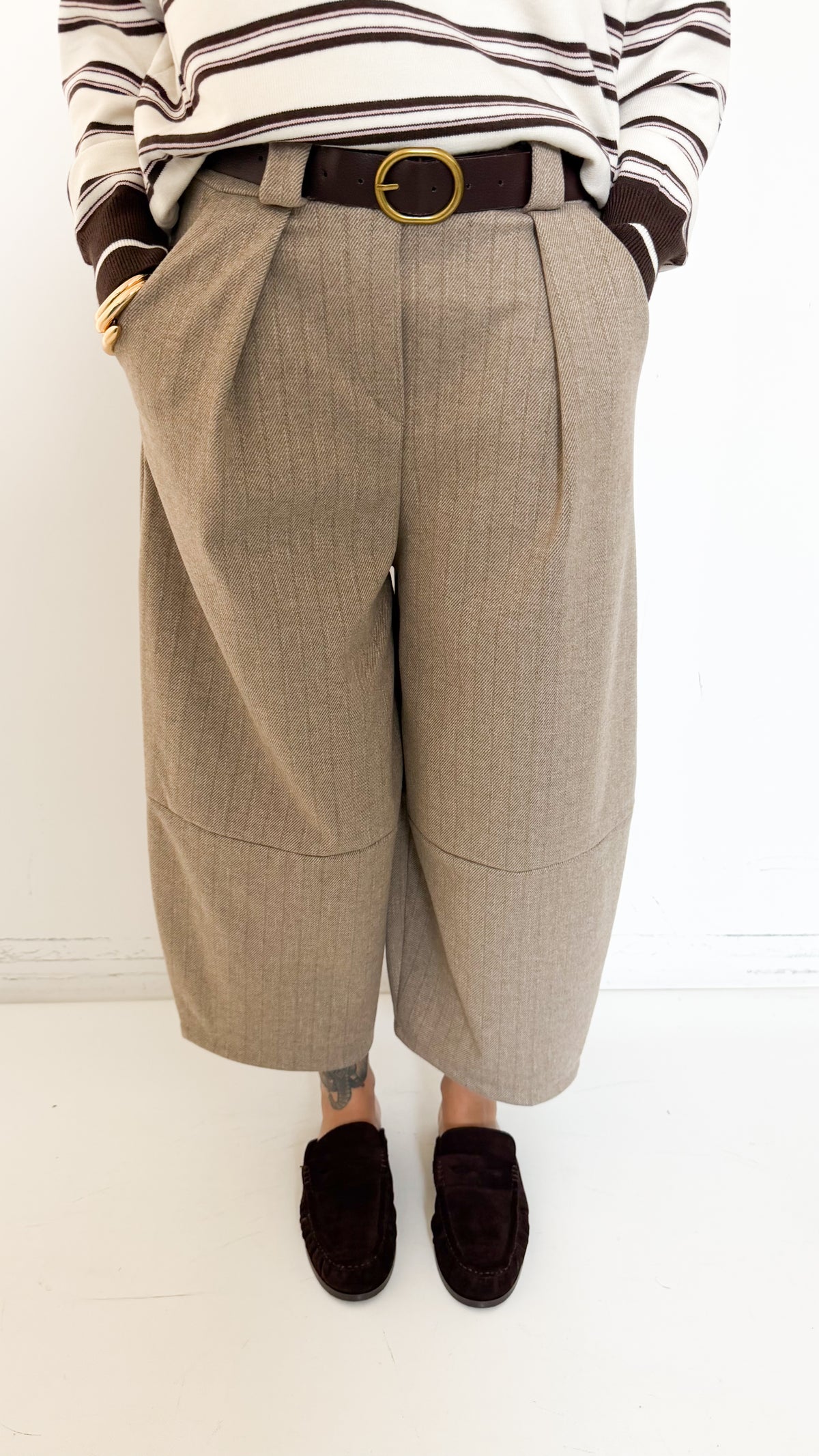 Pantaloni Gessati Beige Cropped Barrel