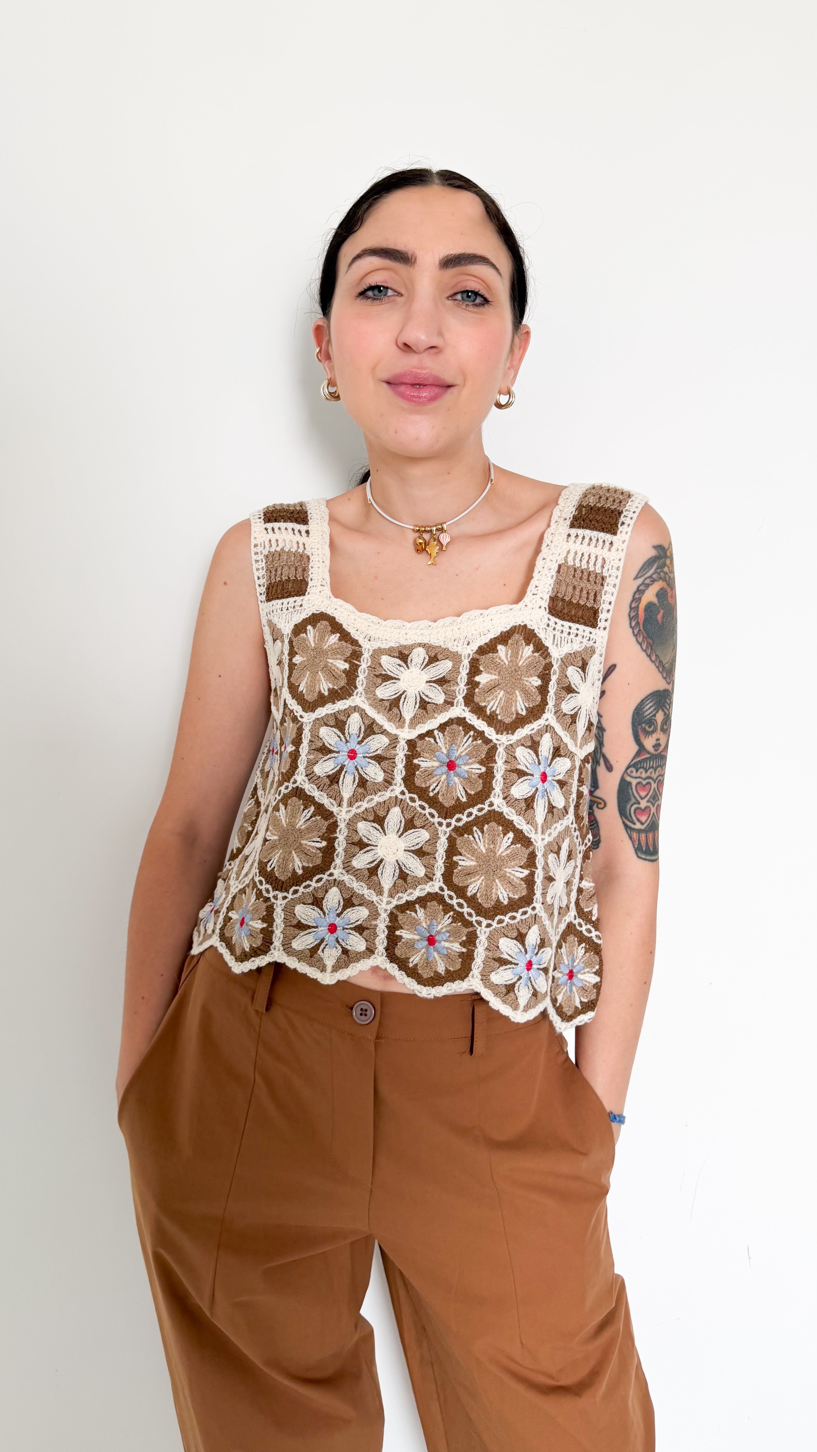 Top In Cotone Fantasia Marrone