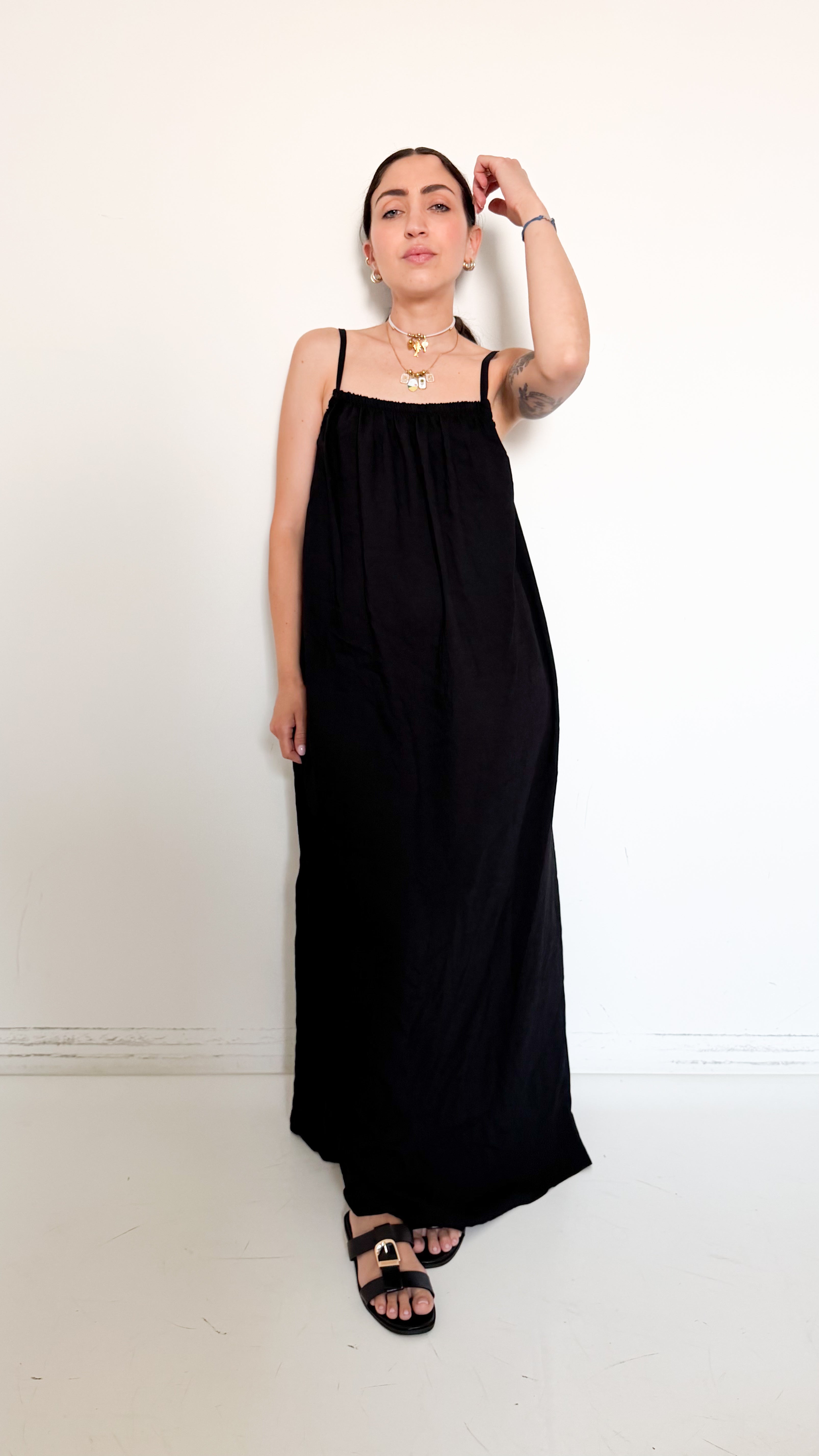 Vestito Nero In Viscosa