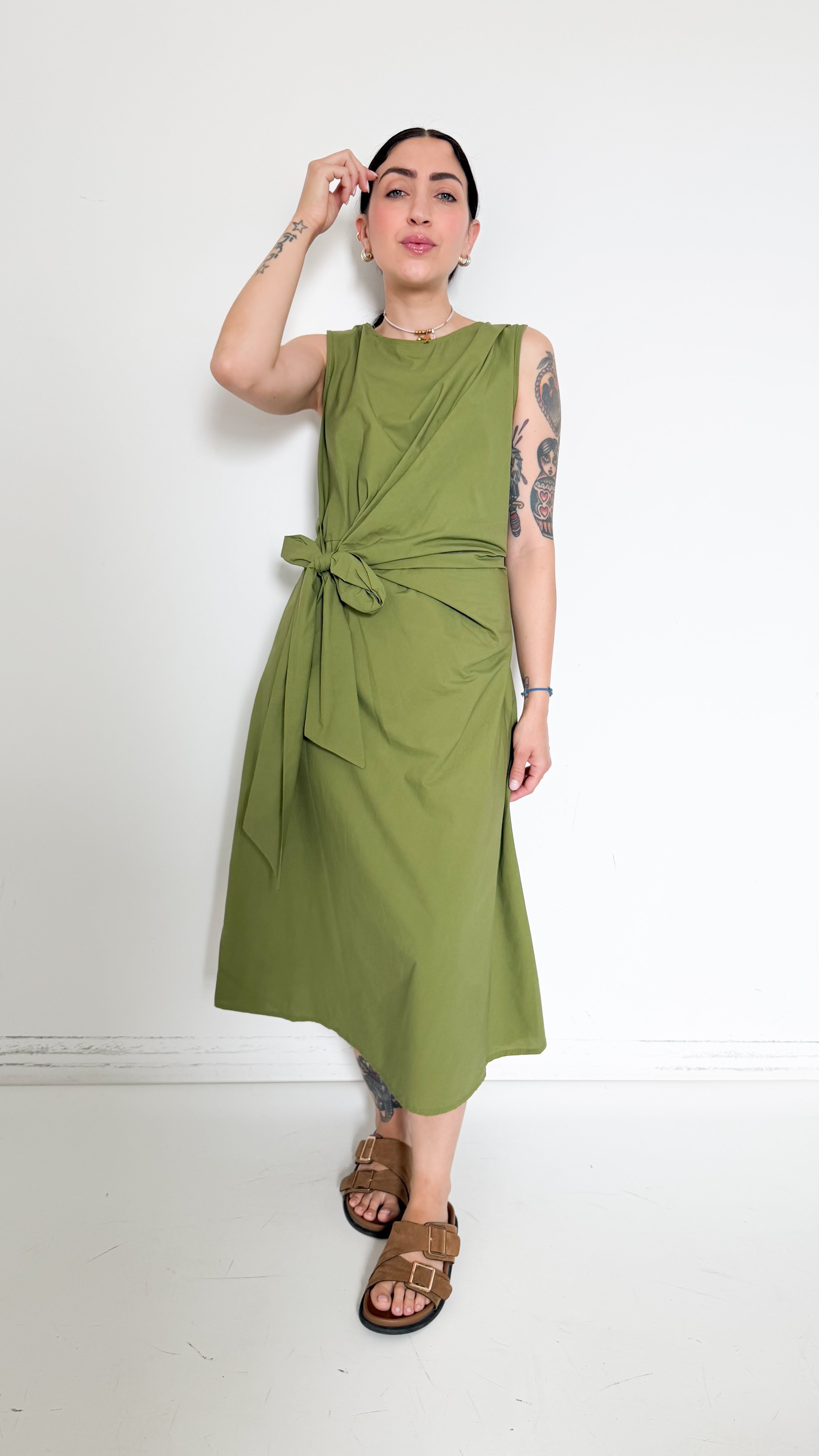 Vestito Verde Con Nodo