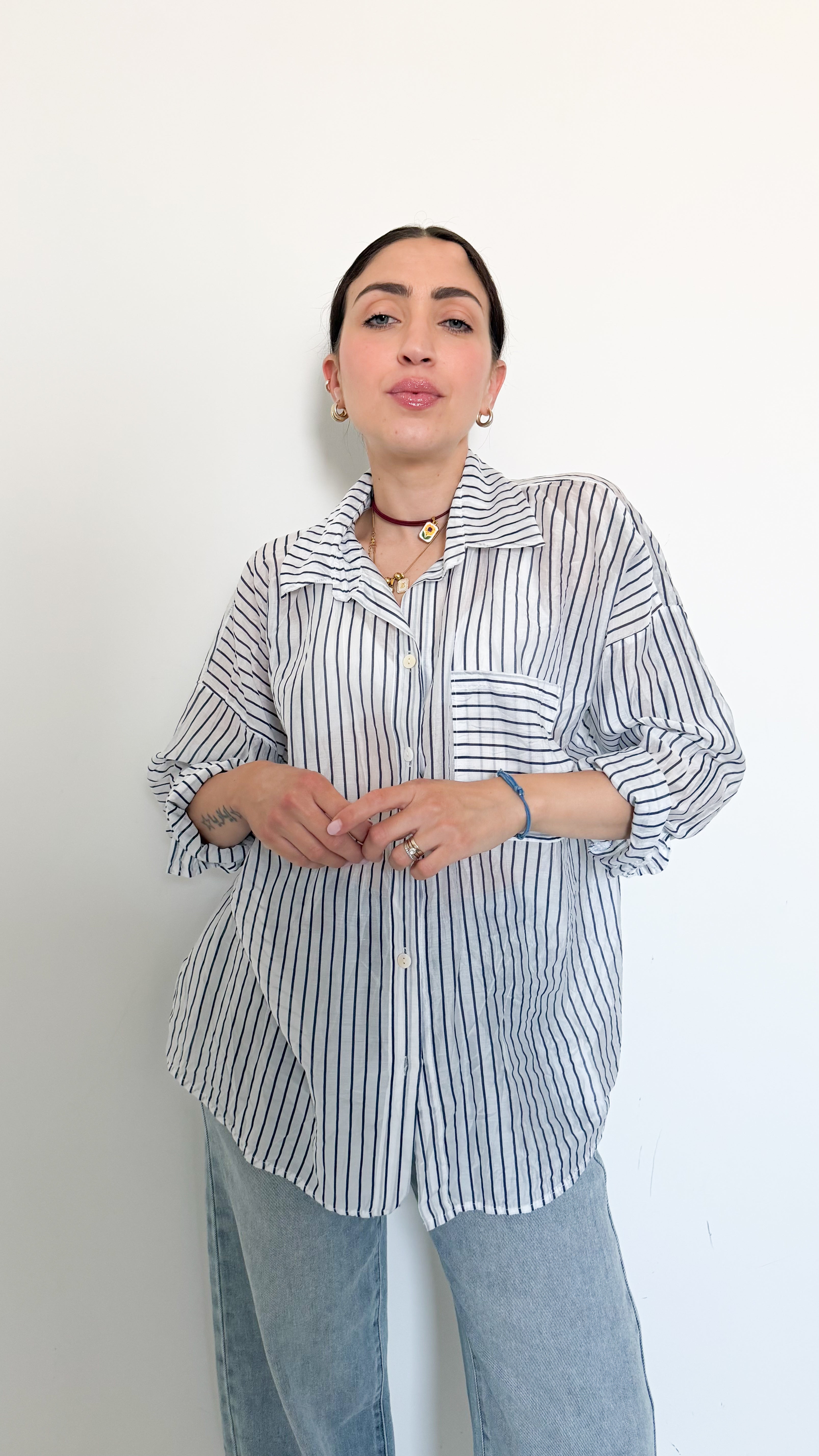 Camicia Bianca Velata A Righe