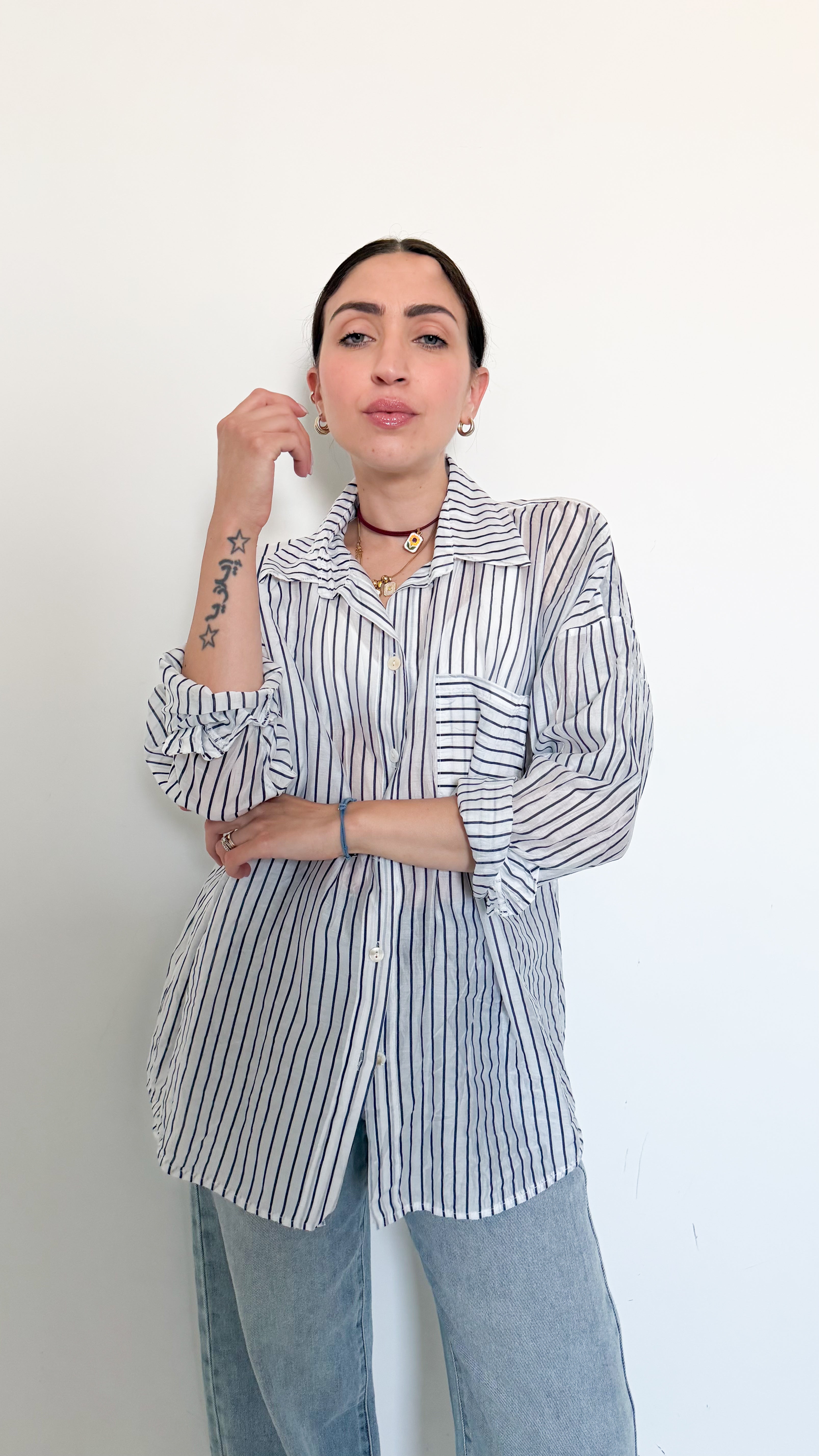 Camicia Bianca Velata A Righe