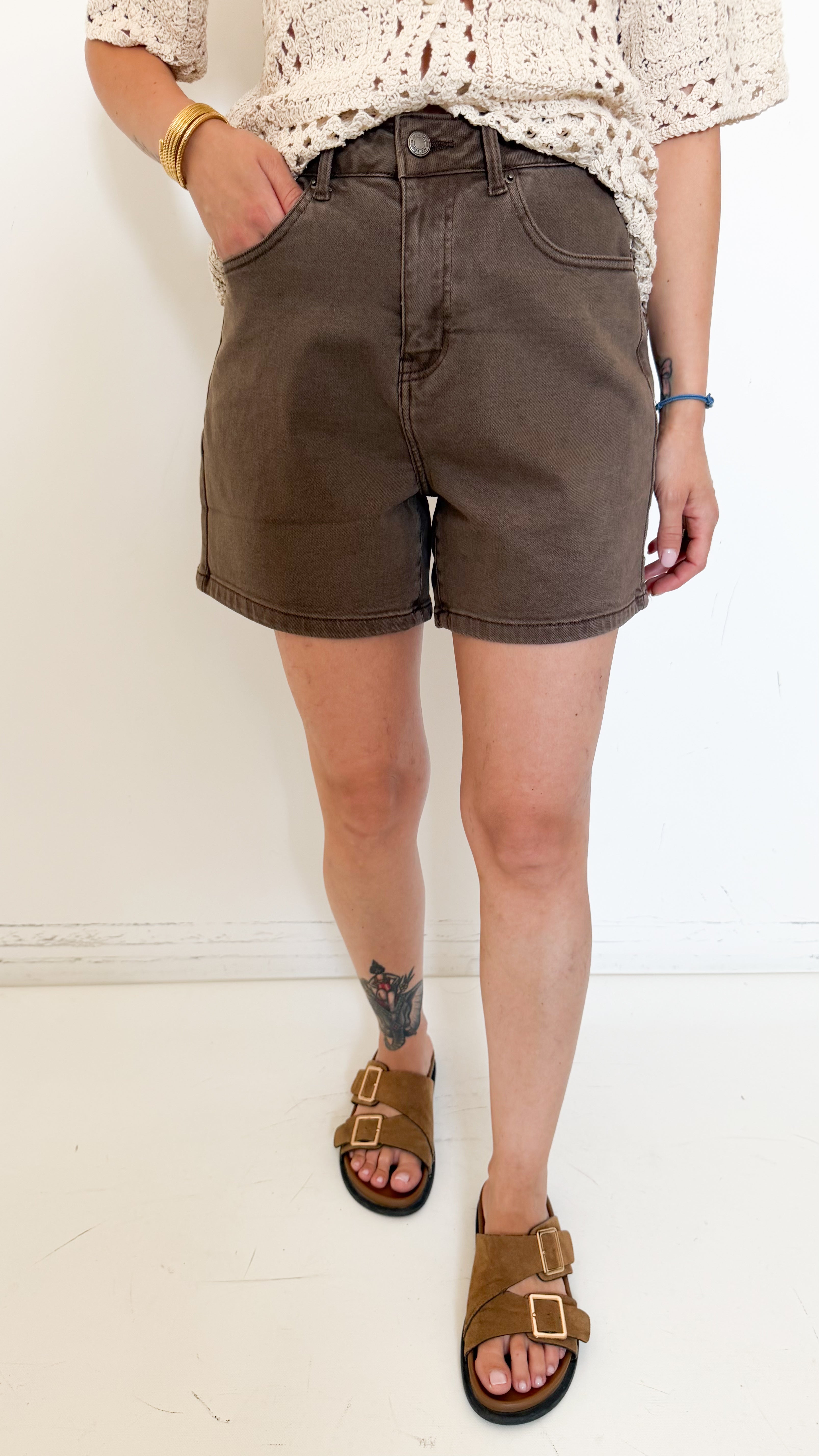 Shorts In Denim Stone Wash Marrone