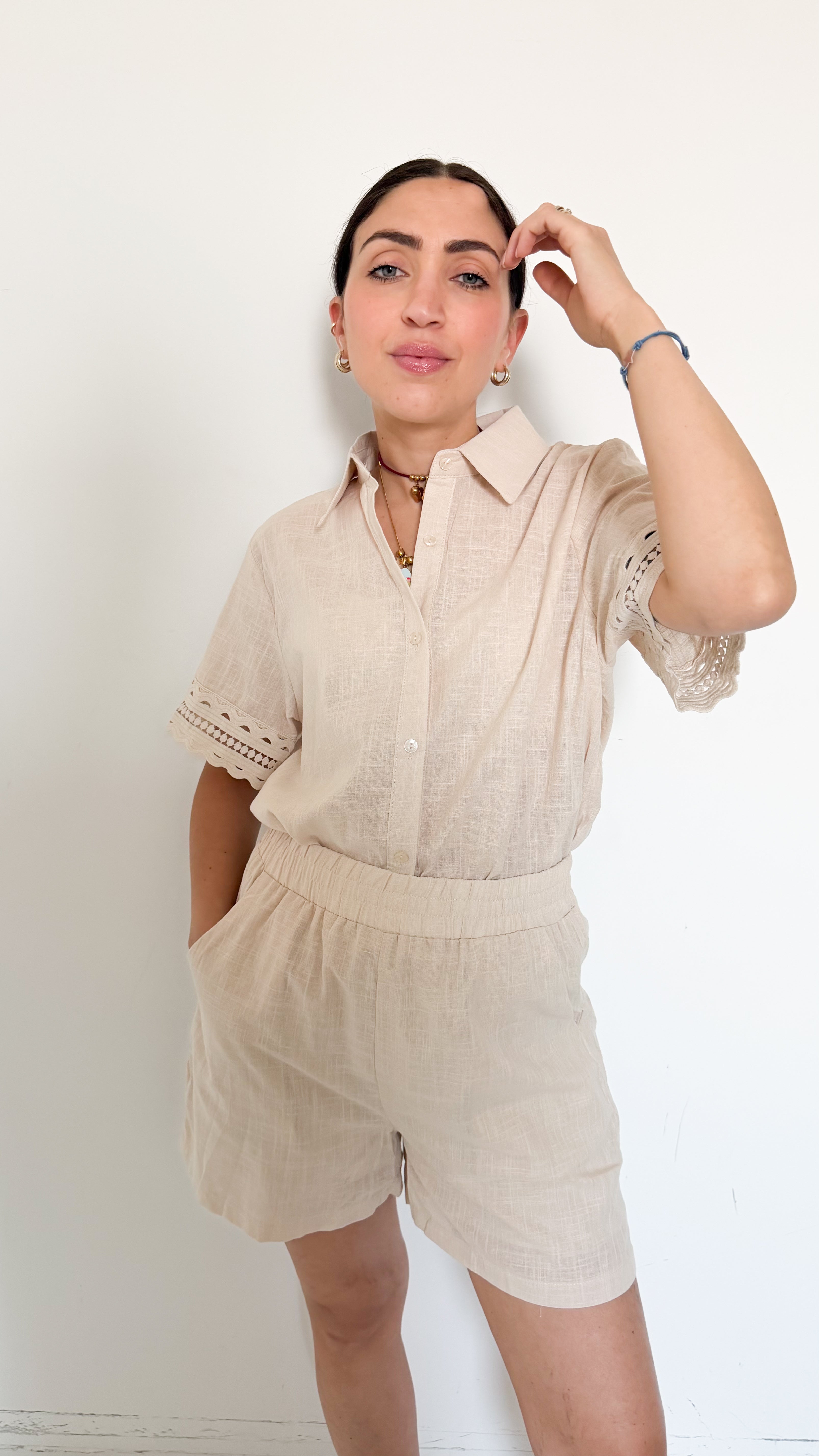 Coordinato Beige Con Camicia