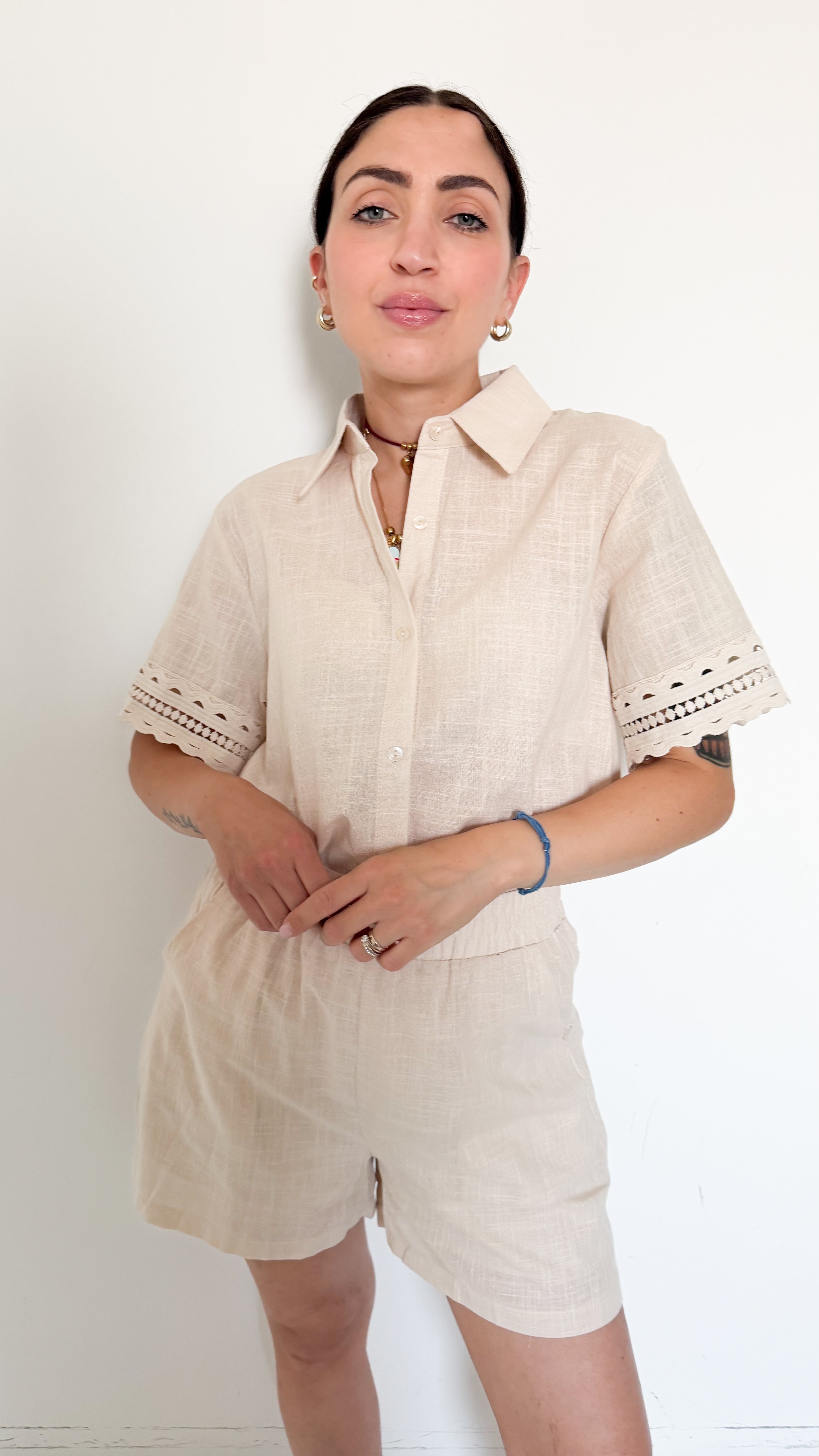 Coordinato Beige Con Camicia