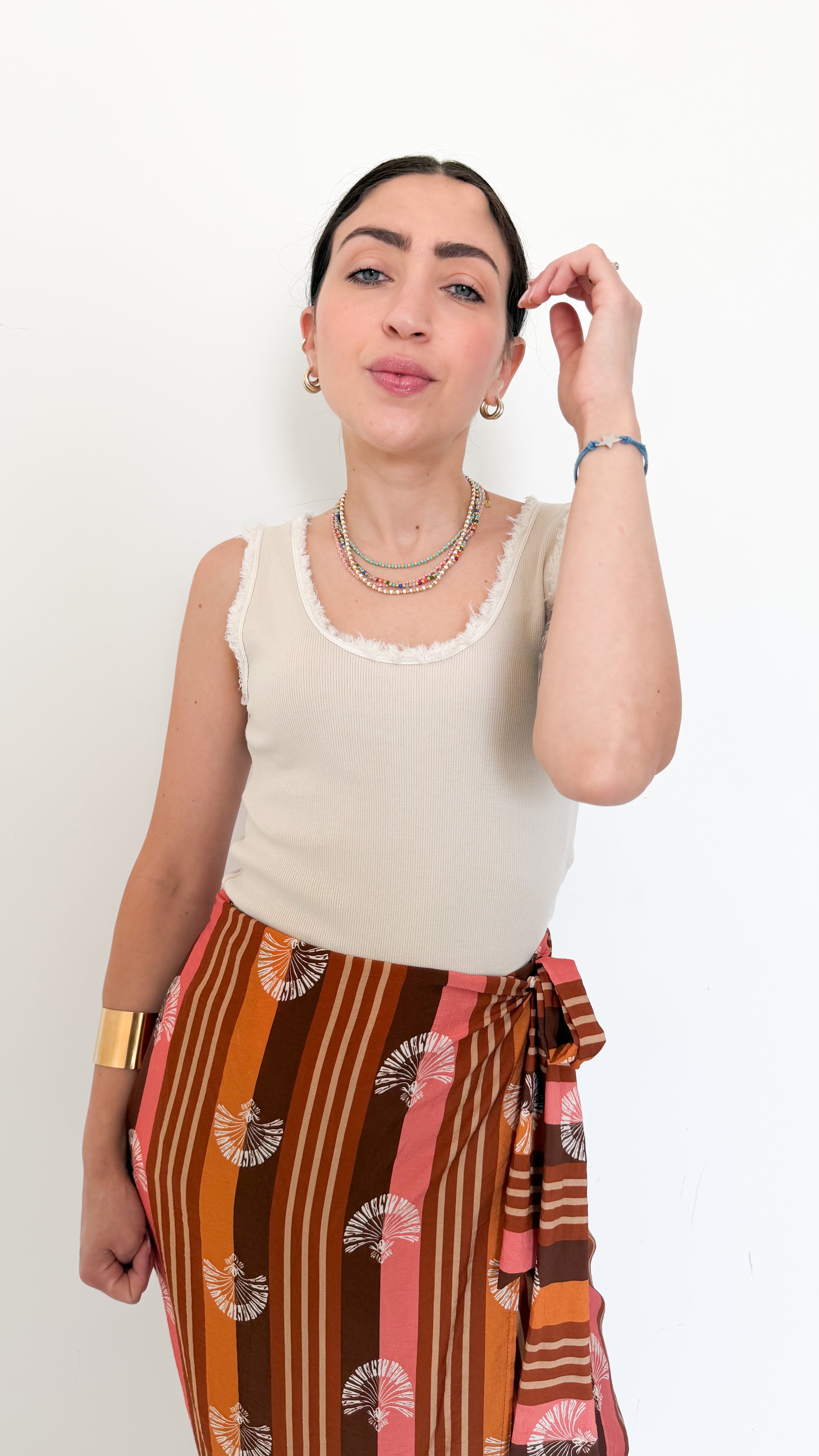 Canotta Beige Sfrangiata In Cotone