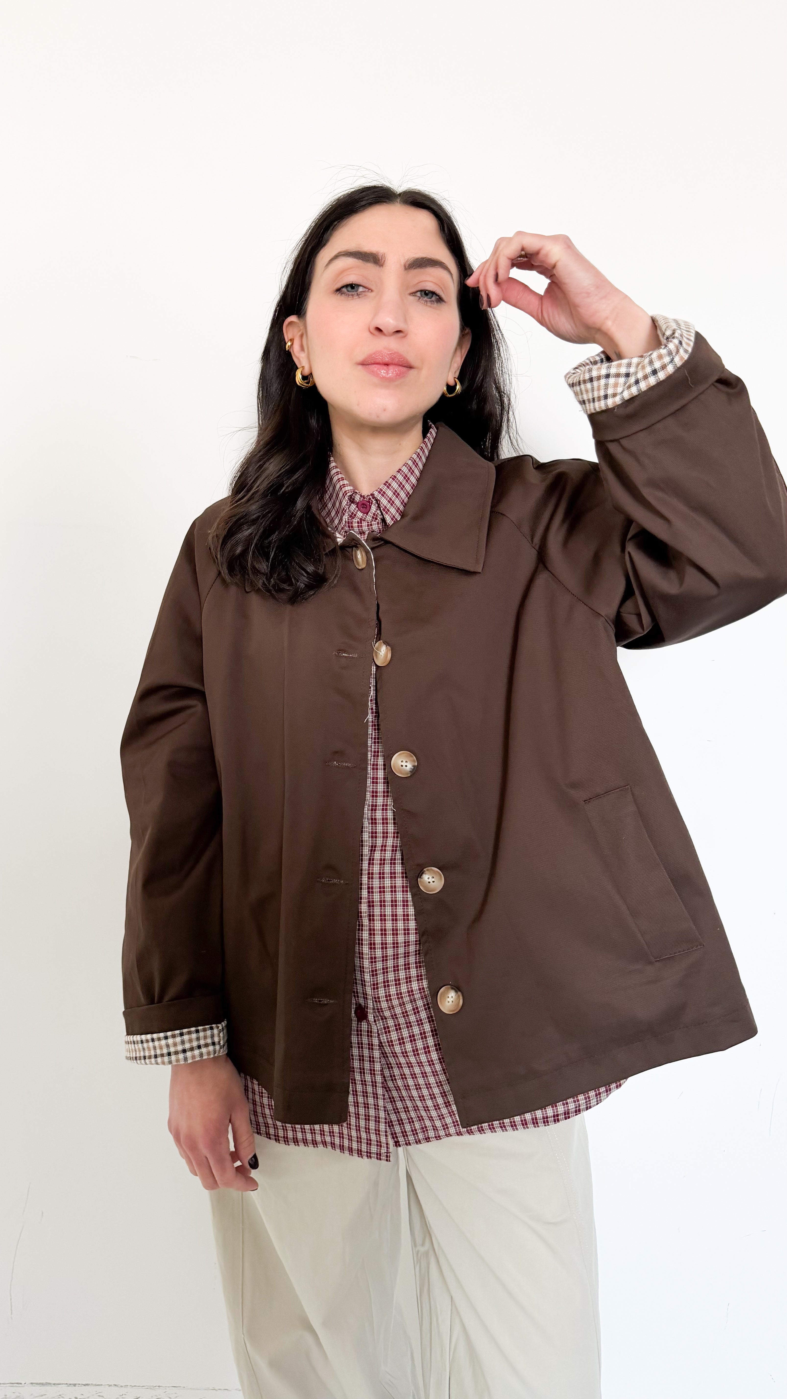 Trench Corto Marrone