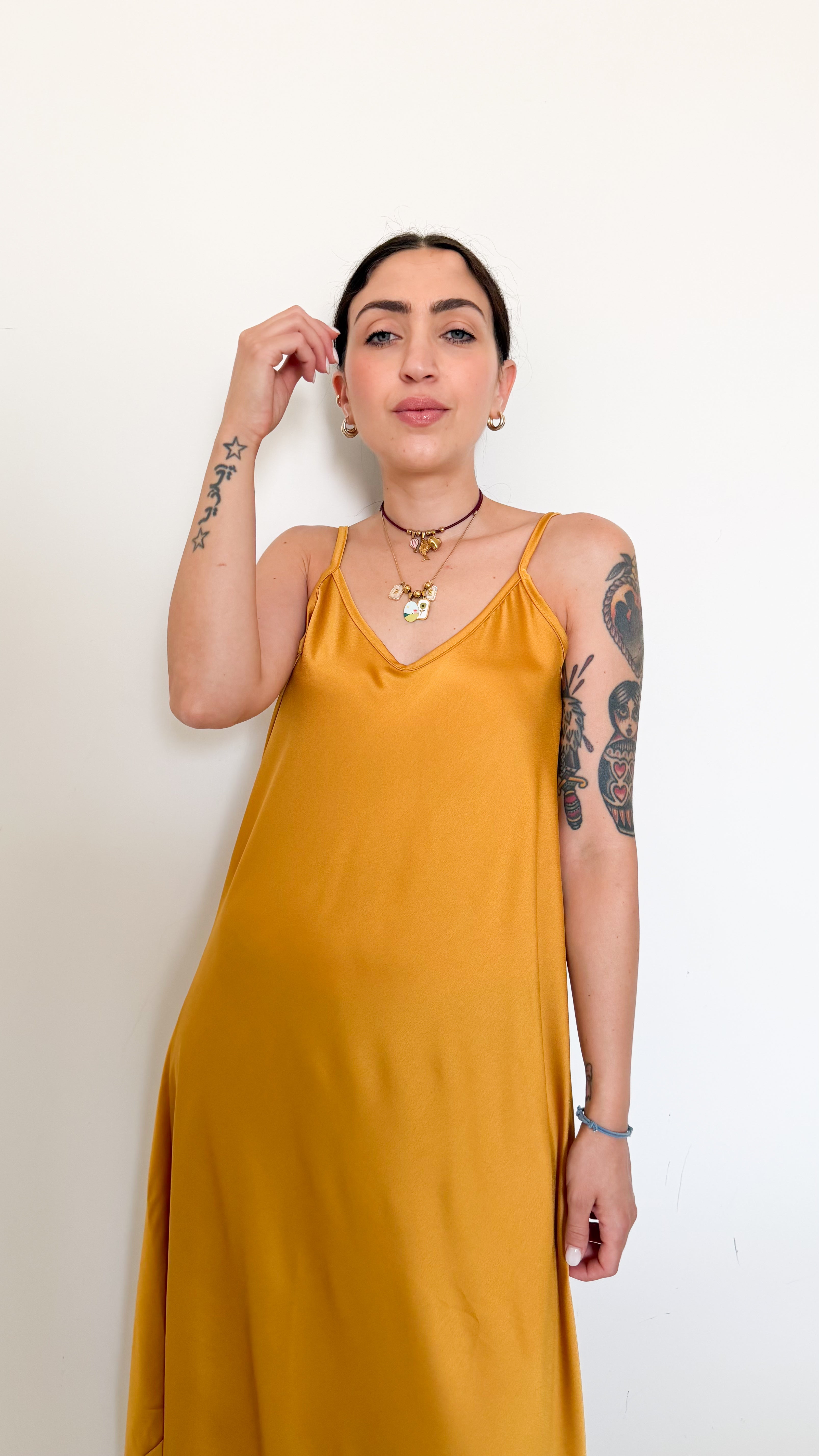 Vestito In Satin Senape