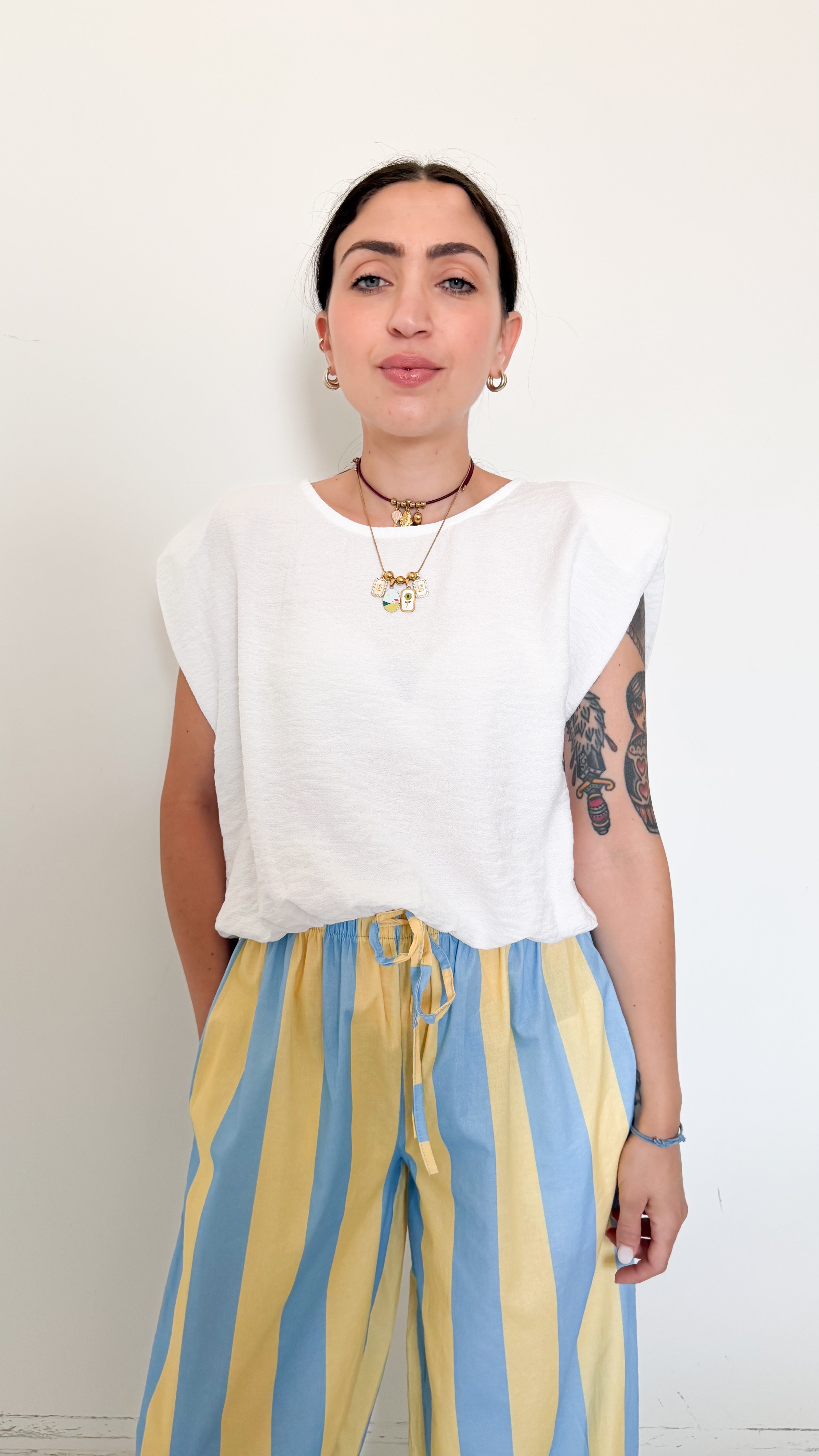 Blusa Bianca Con Spalline
