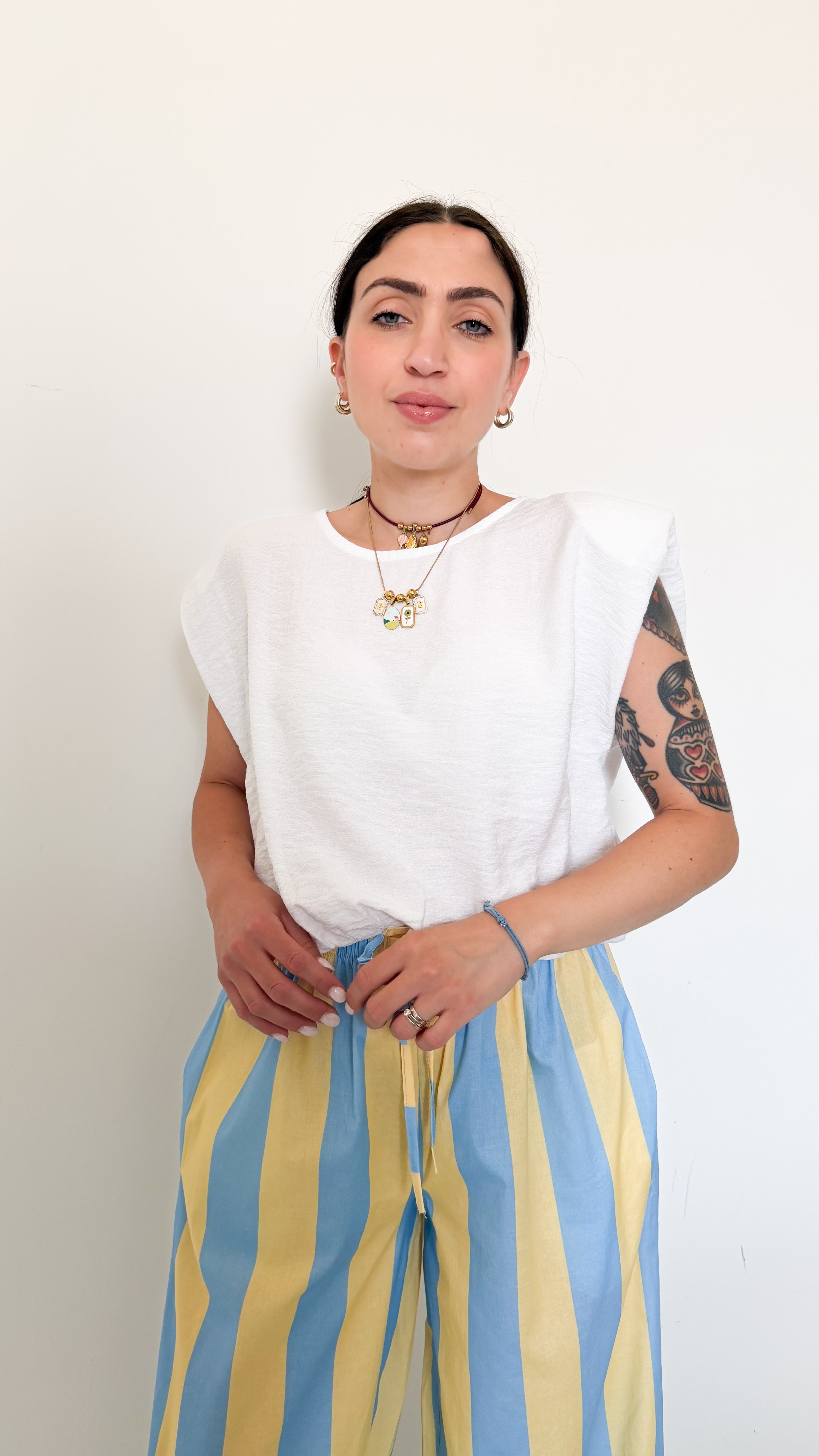 Blusa Bianca Con Spalline
