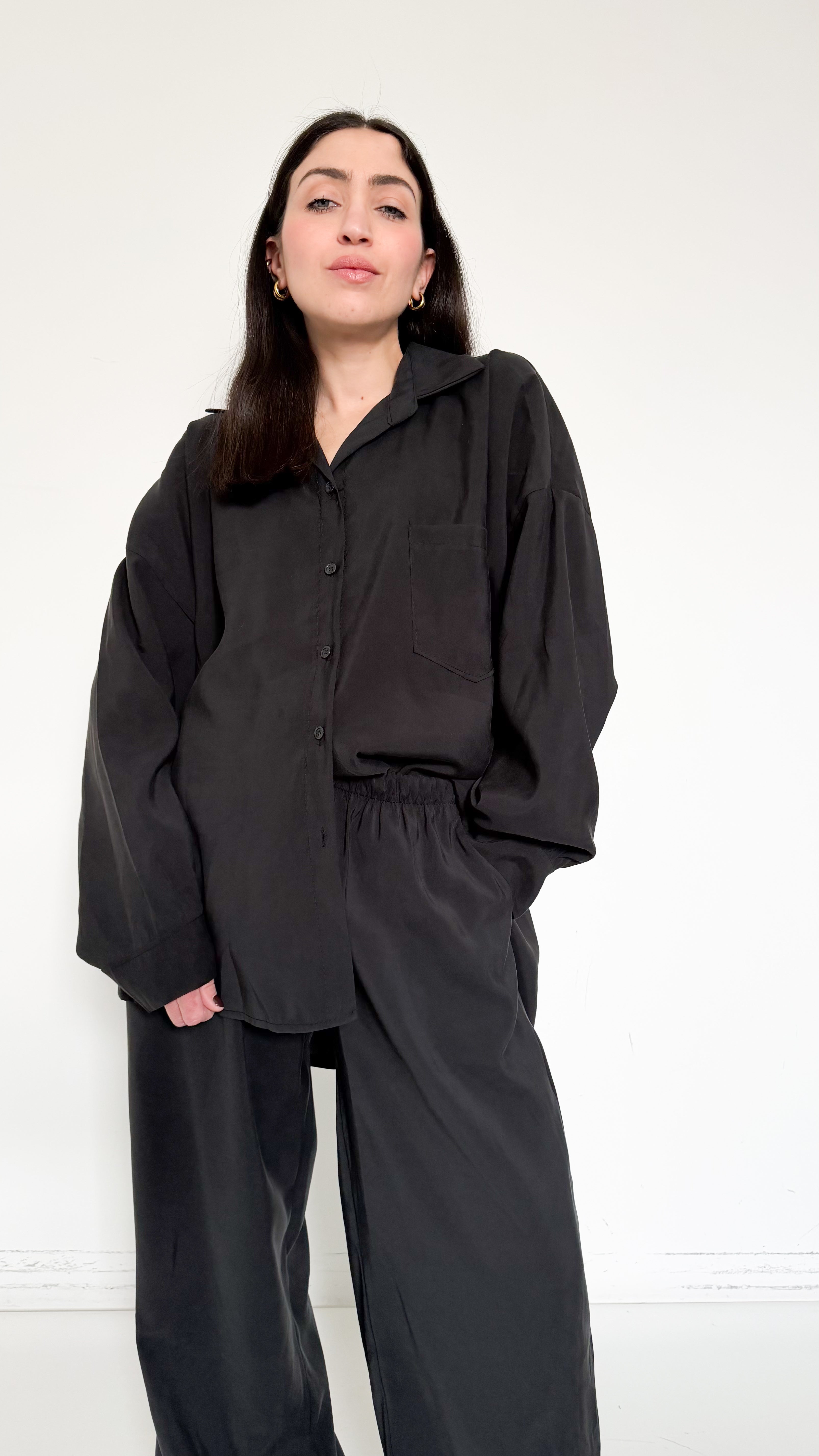Coordinato Nero Con Camicia