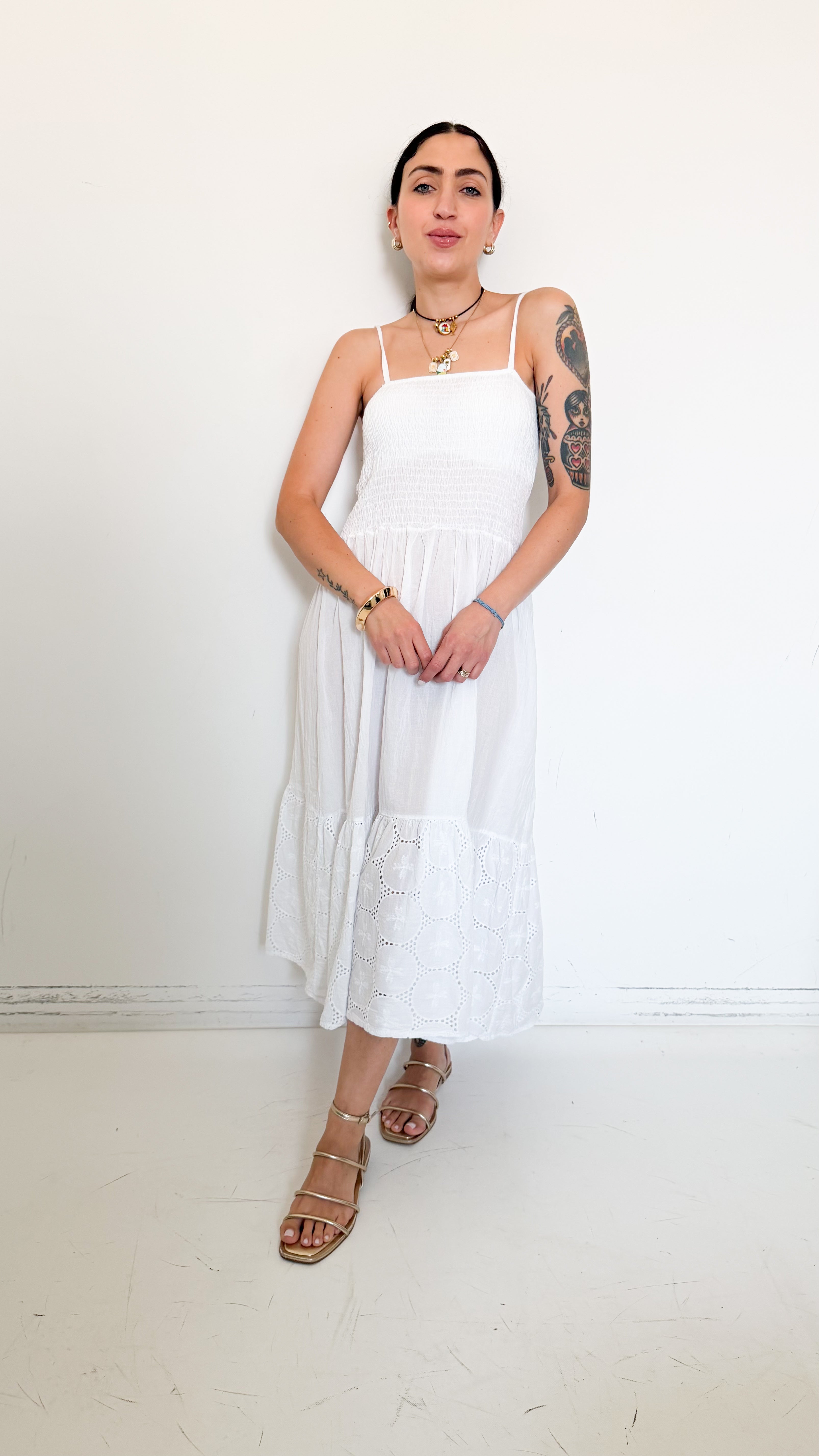 Vestito Bianco Con Dettagli