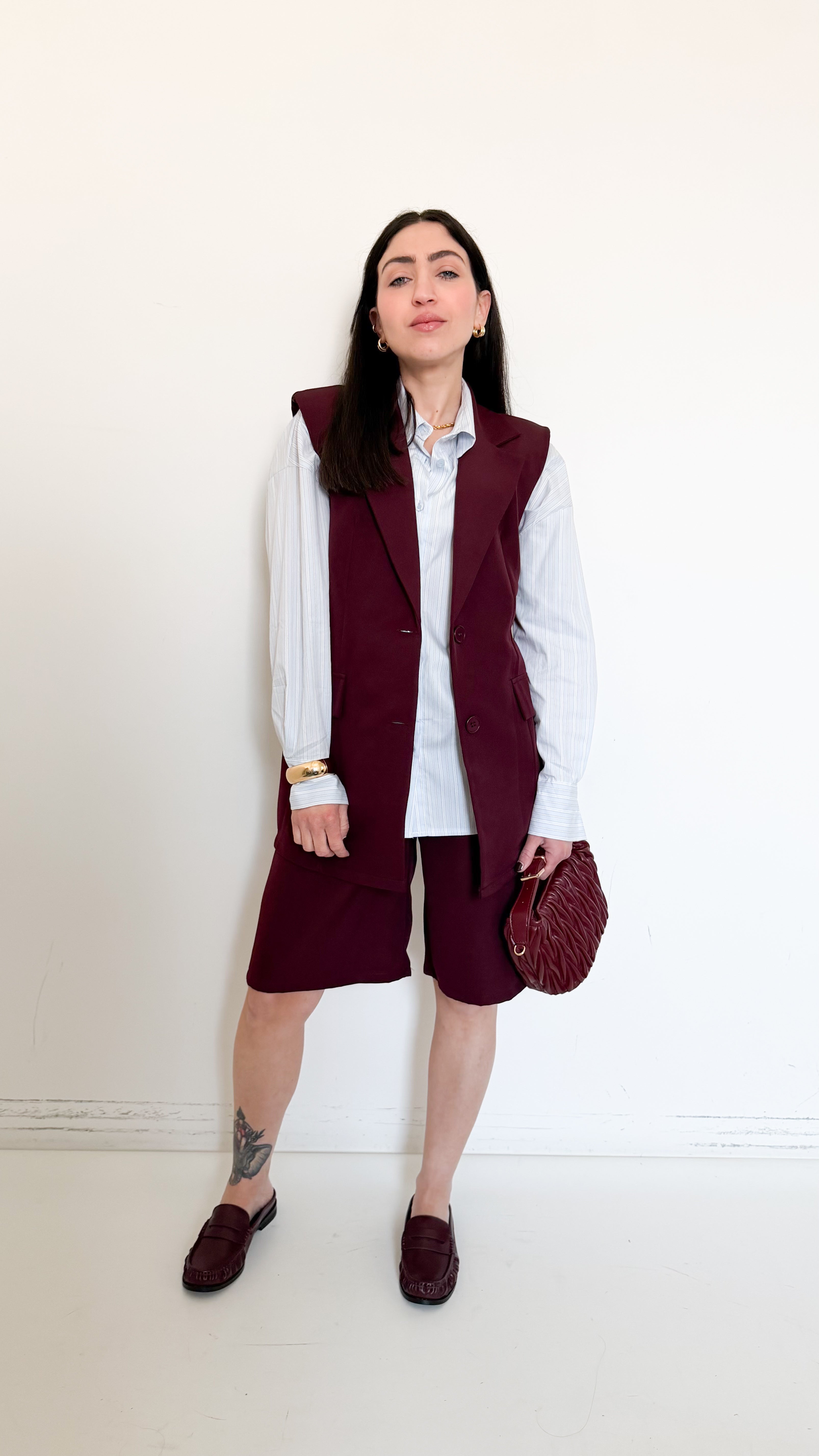 Coordinato Bordeaux Con Bermuda