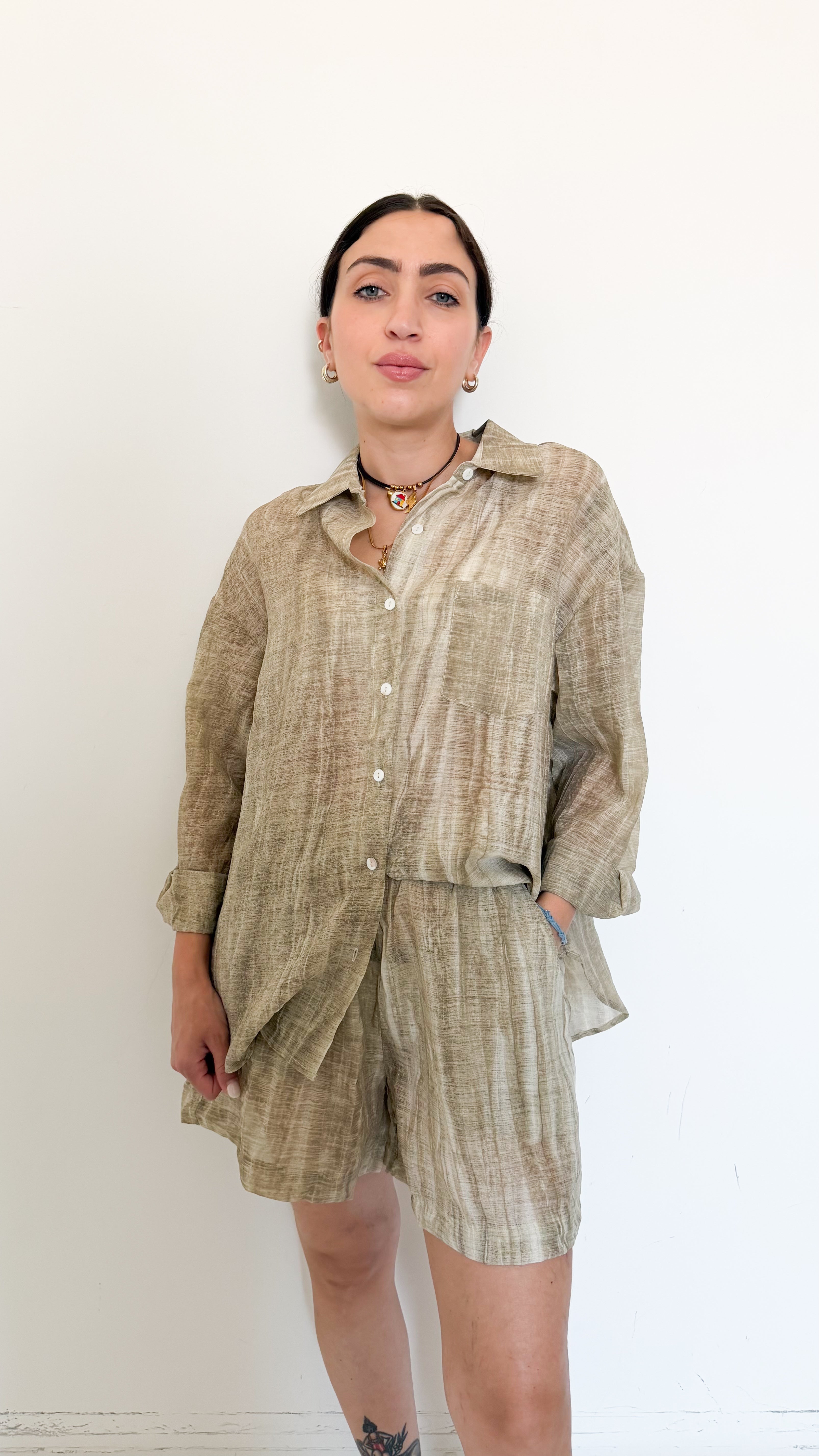 Coordinato Beige Con Camicia