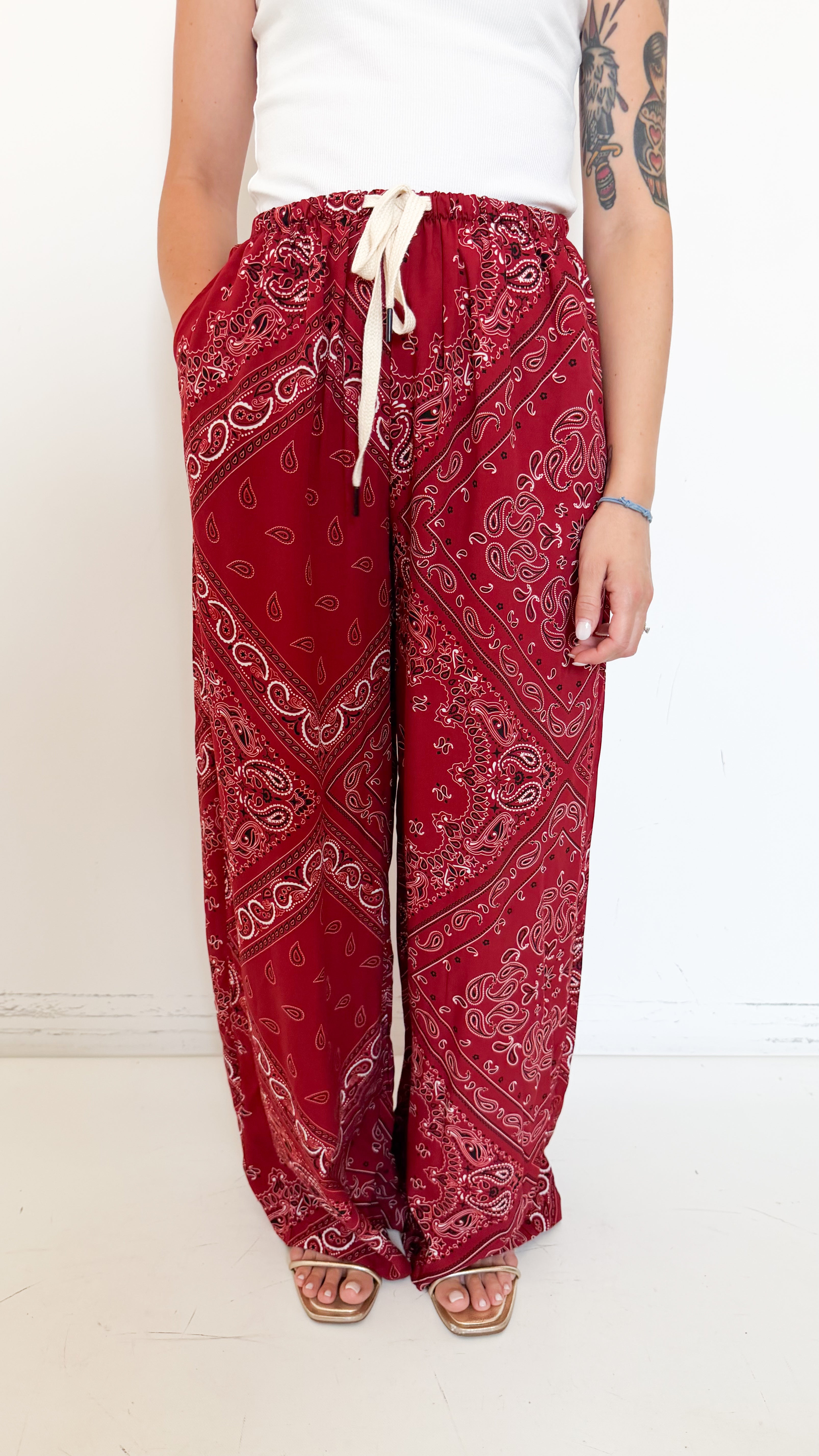 Pantaloni Rossi Fantasia Bandana