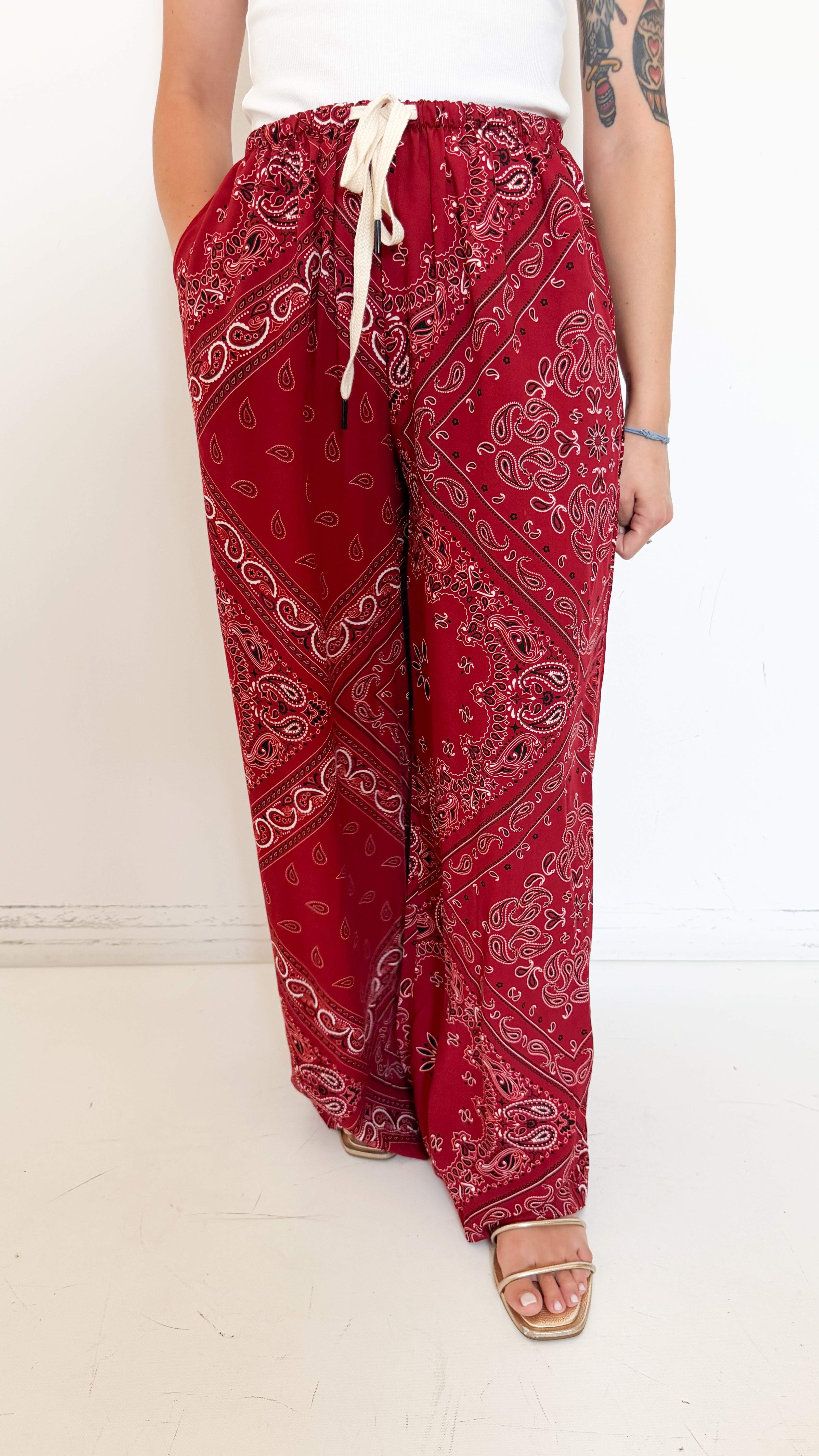 Pantaloni Rossi Fantasia Bandana
