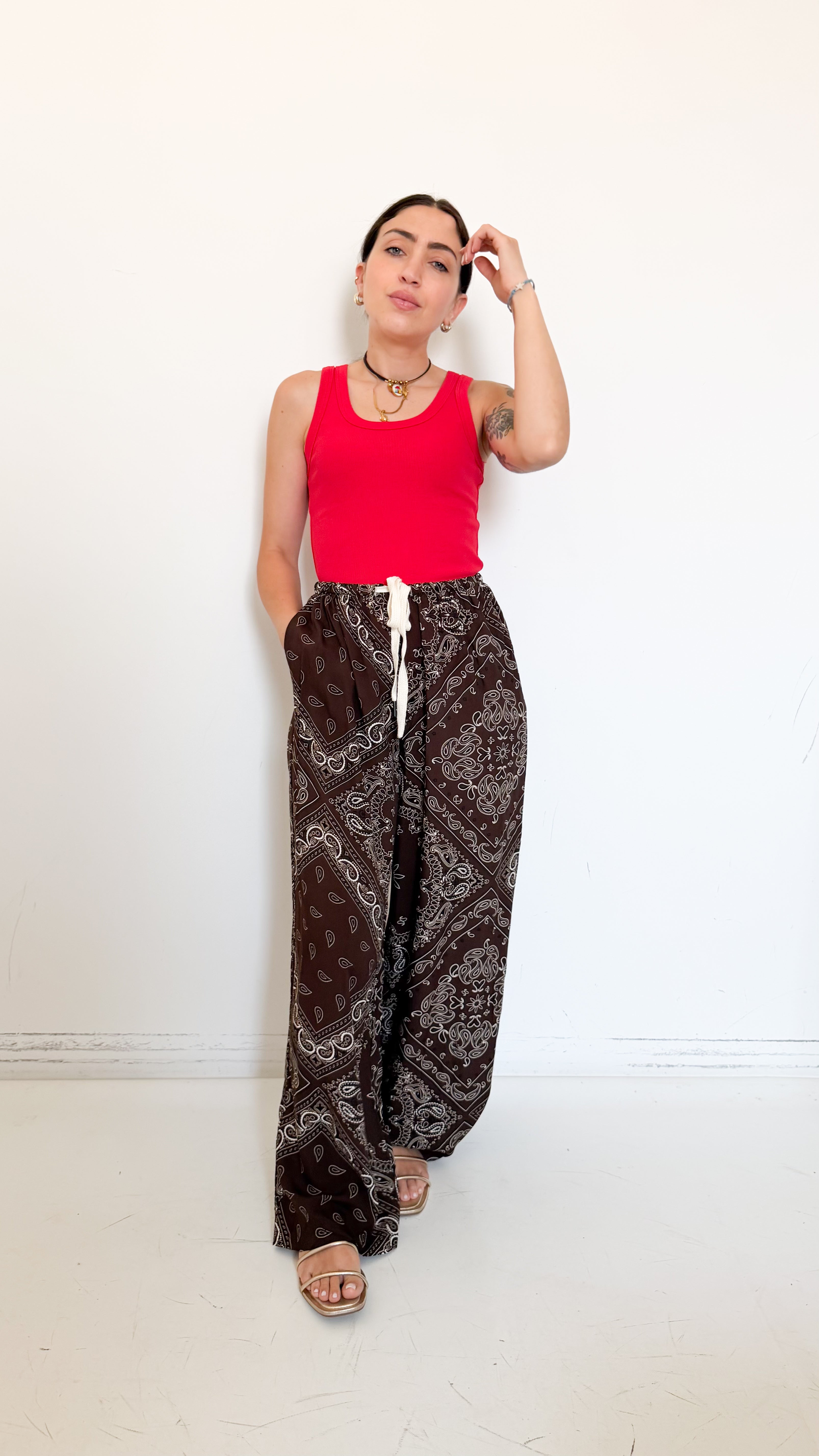 Pantaloni Marroni Fantasia Bandana