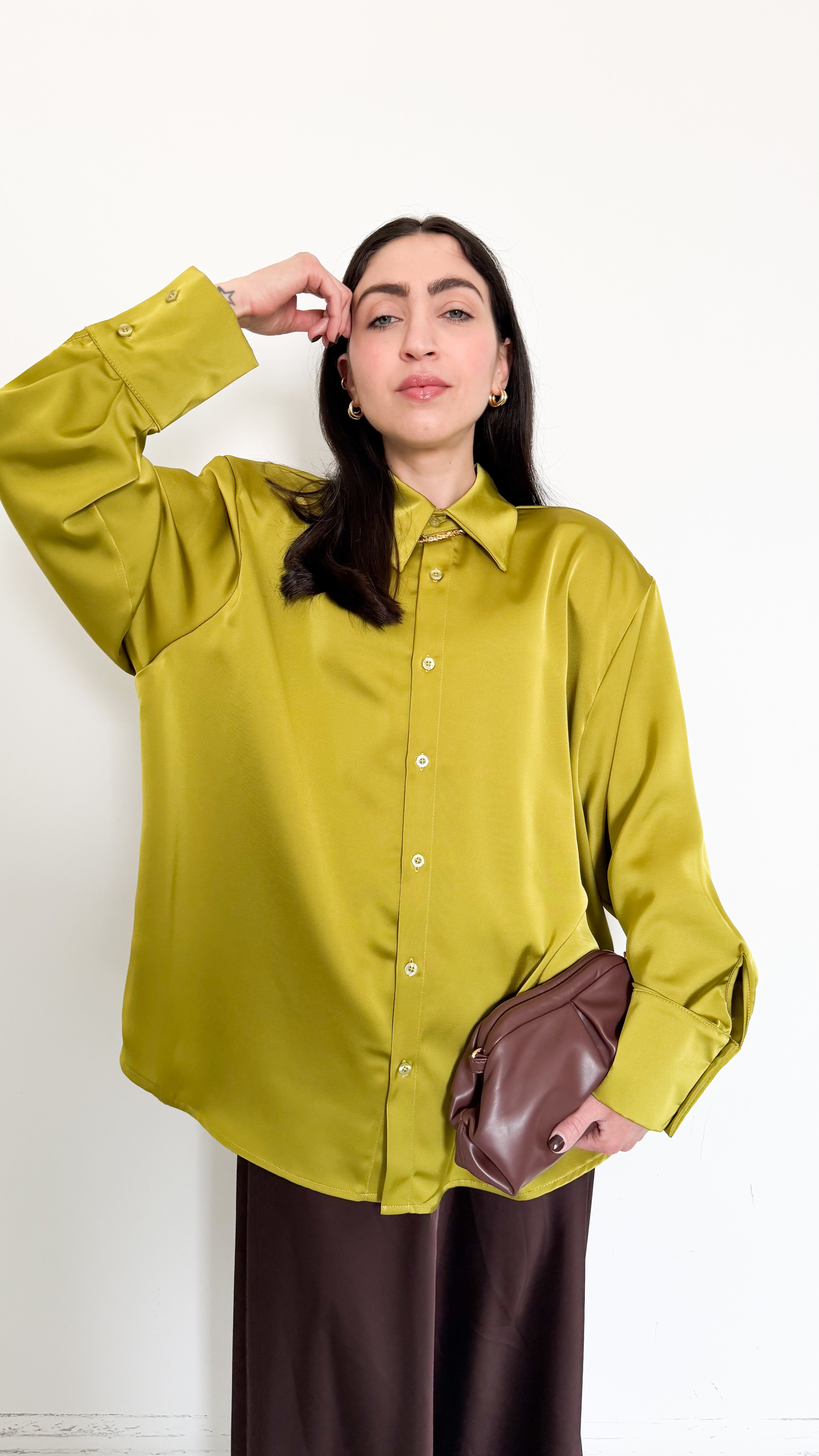 Camicia Verde In Satin Con Spalline