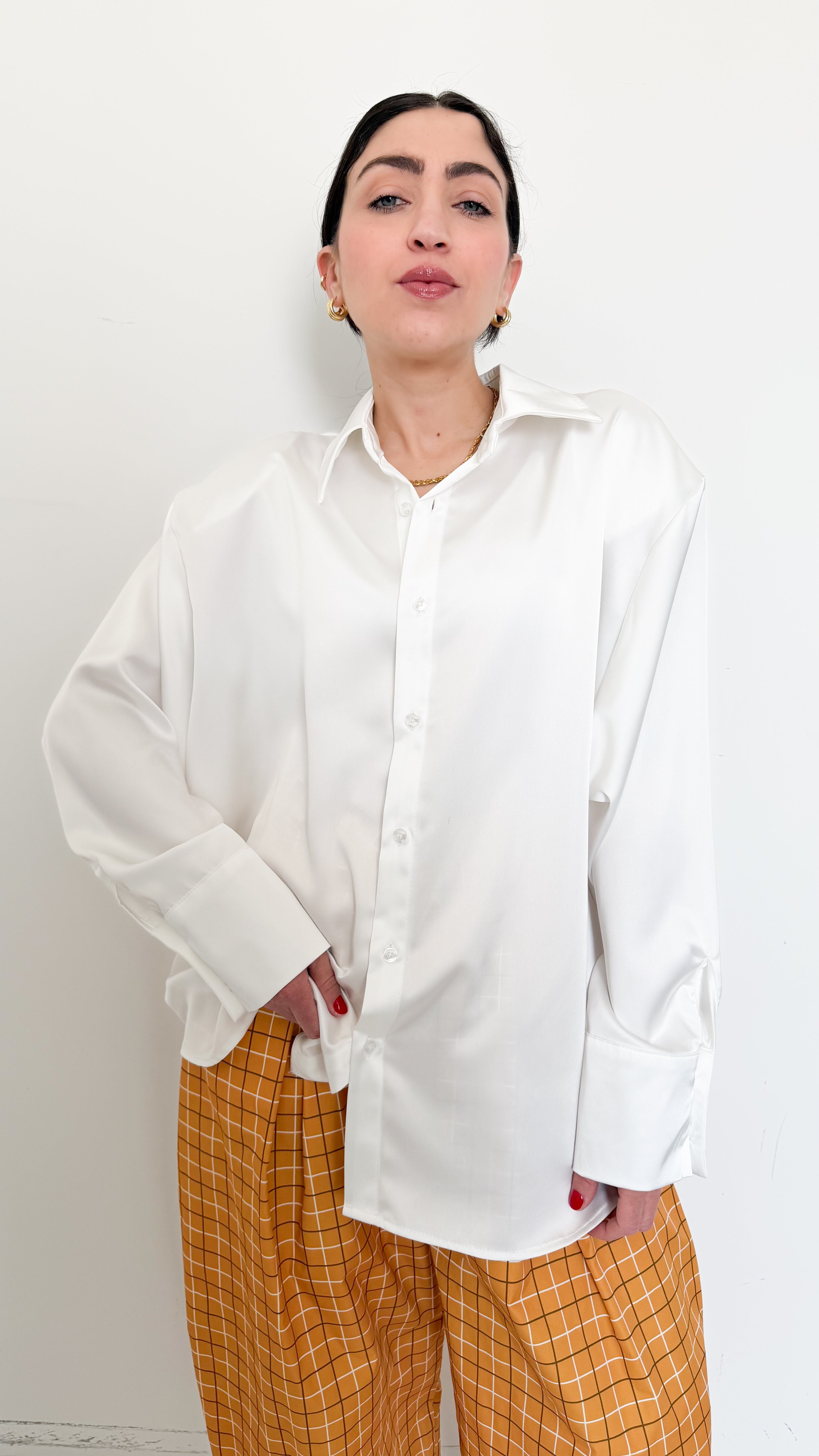 Camicia Bianca In Satin Con Spalline