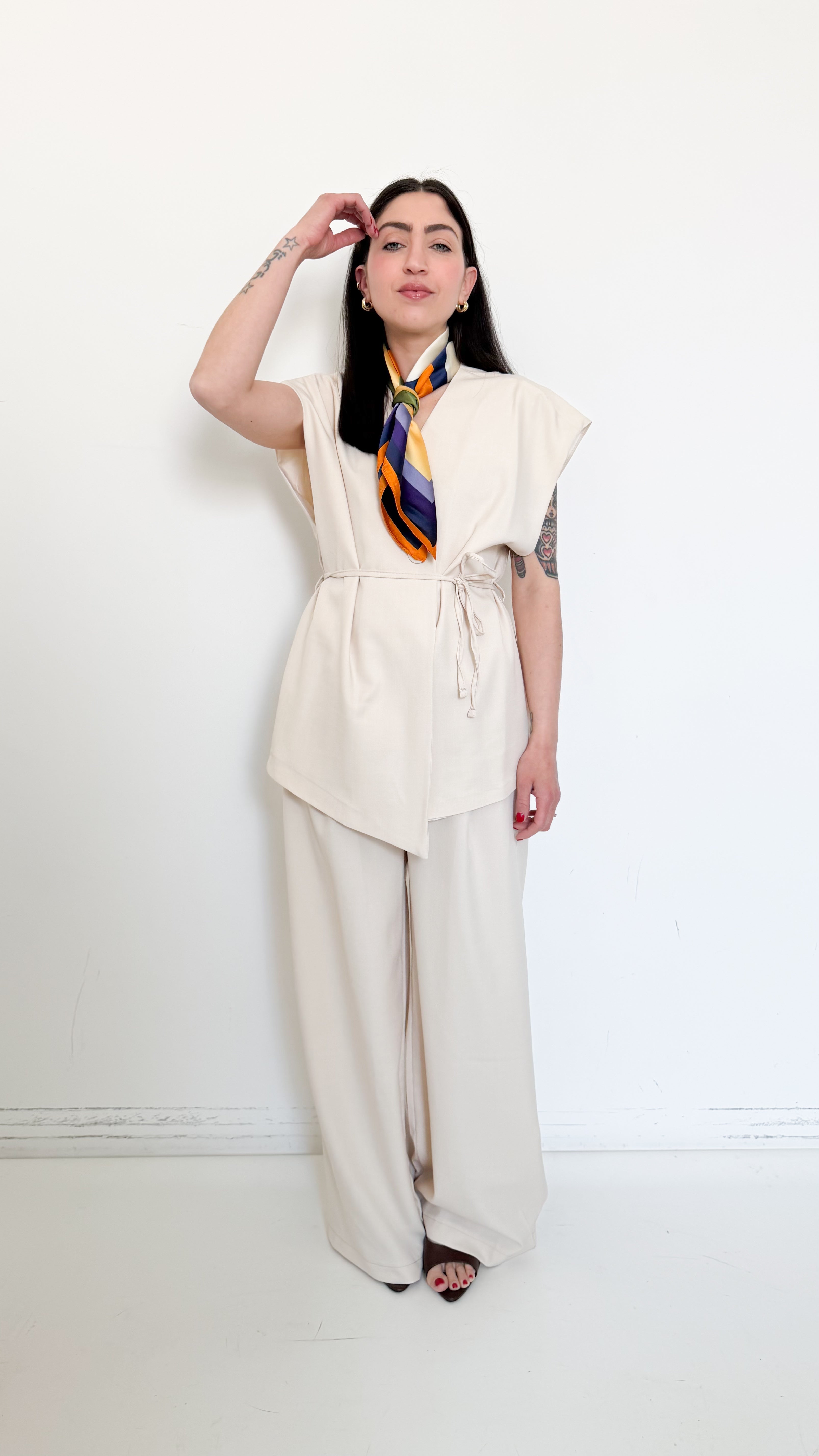 Coordinato Con Cintura Beige