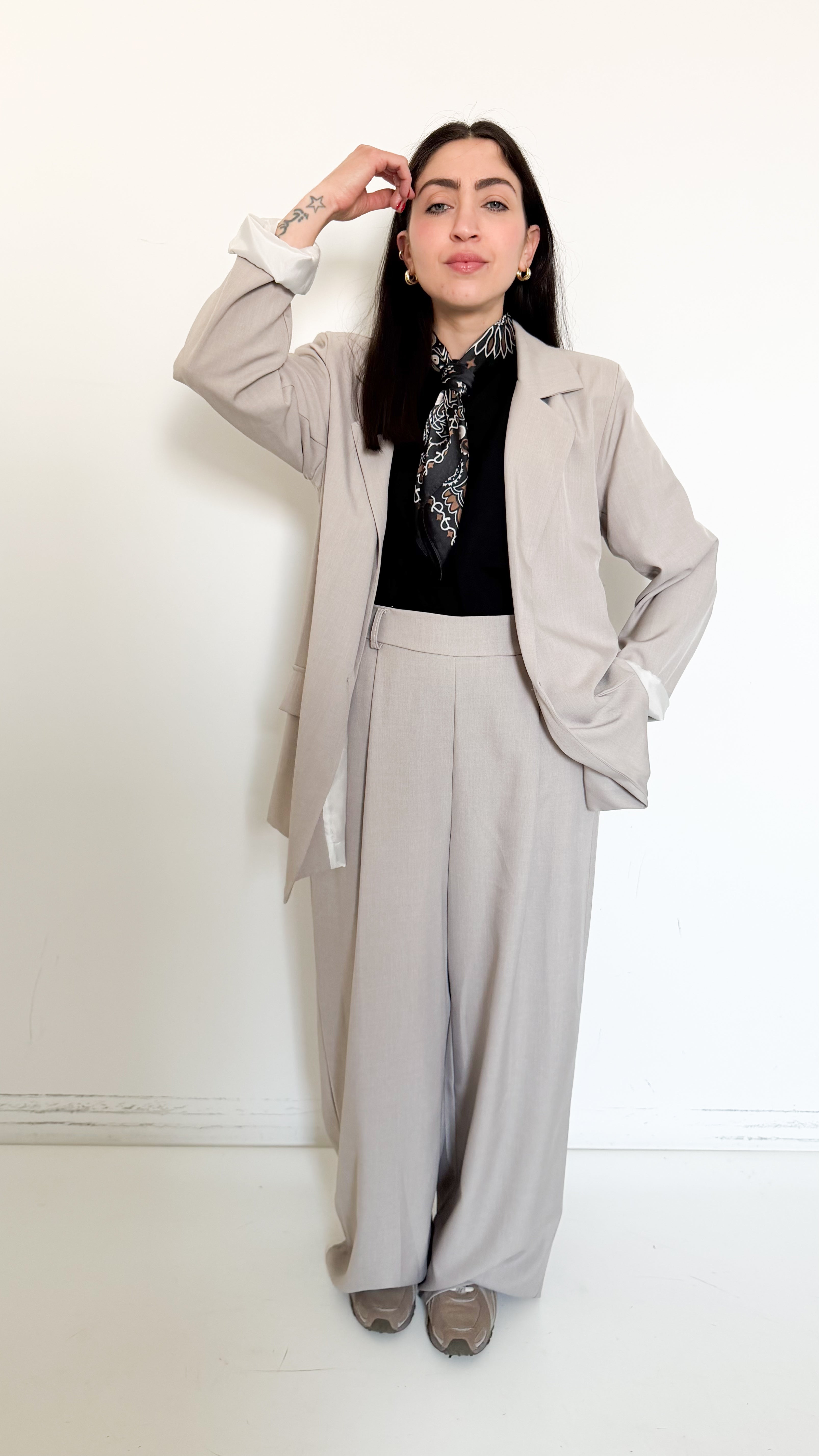 Tailleur Monopetto Taupe
