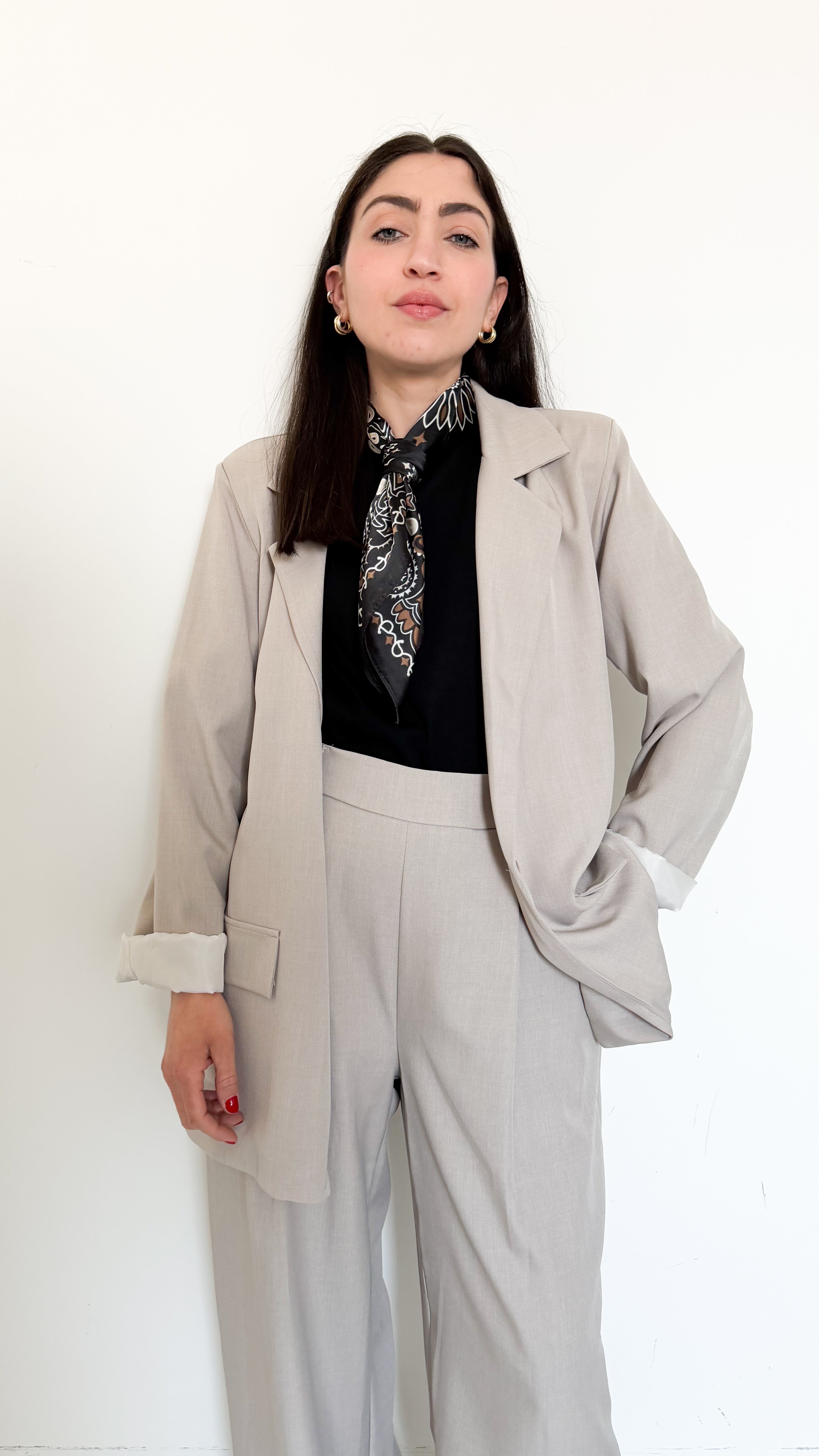 Tailleur Monopetto Taupe