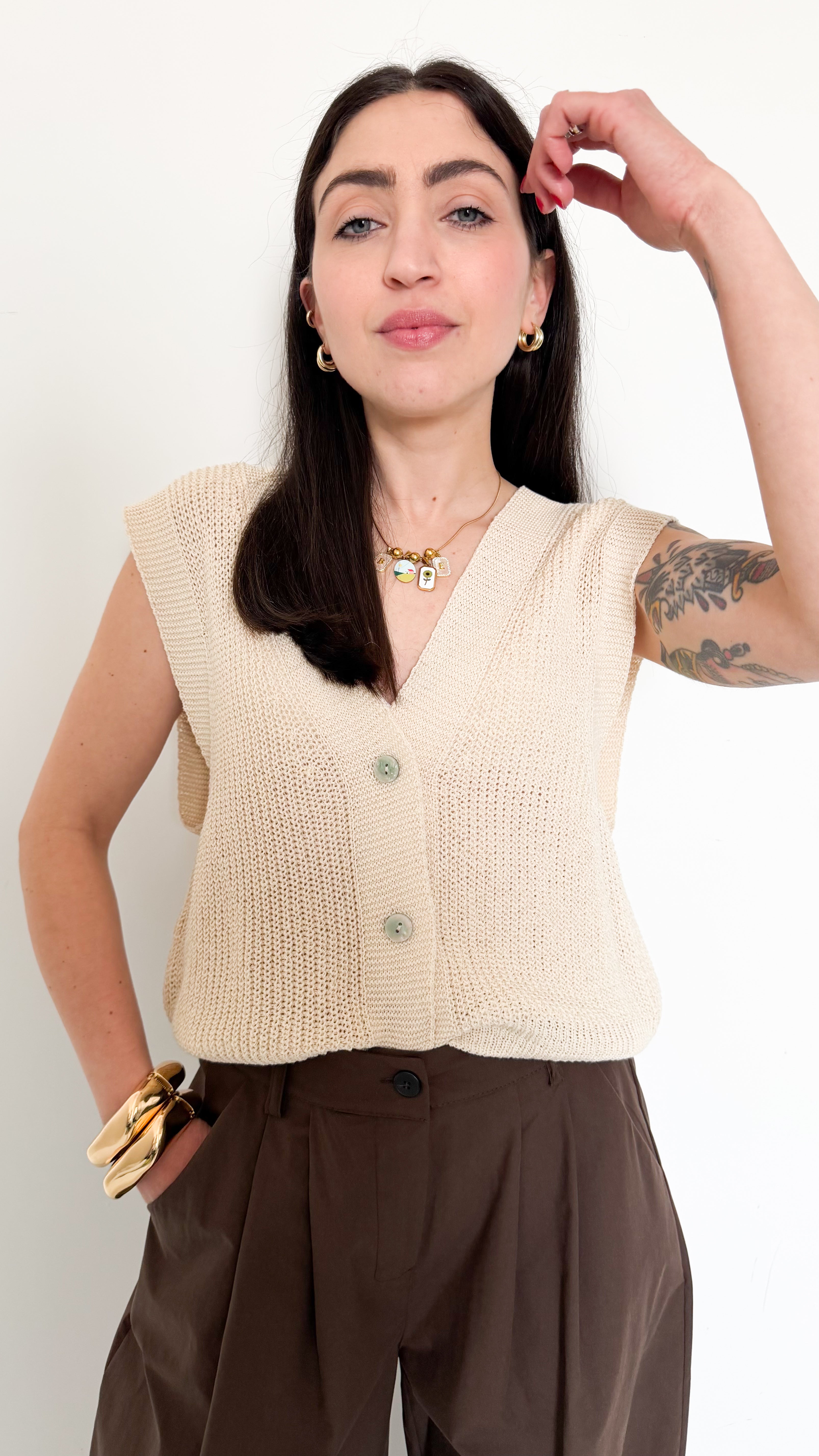 Gilet Panna Con Bottoni