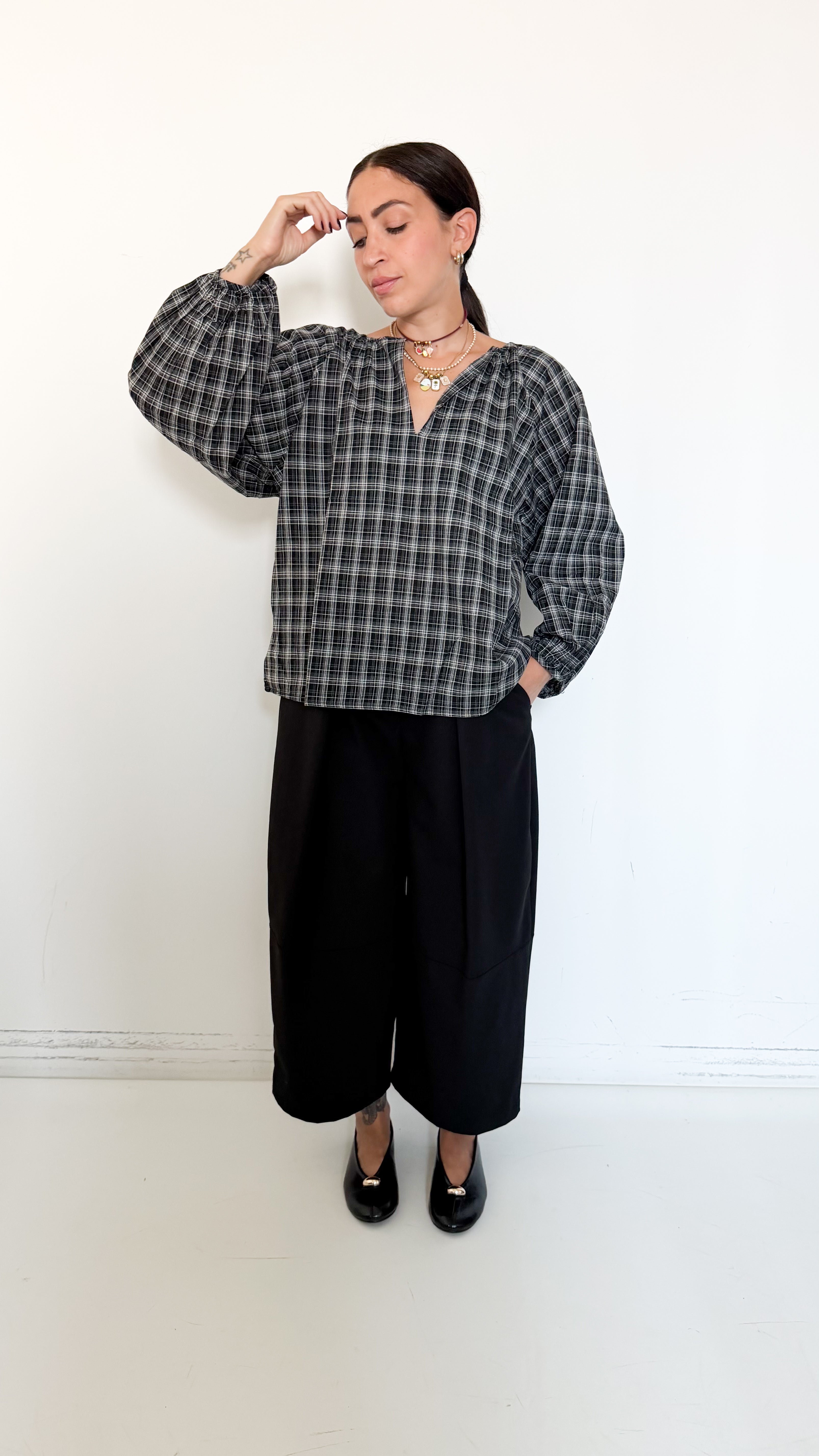 Pantaloni Neri Cropped Barrel