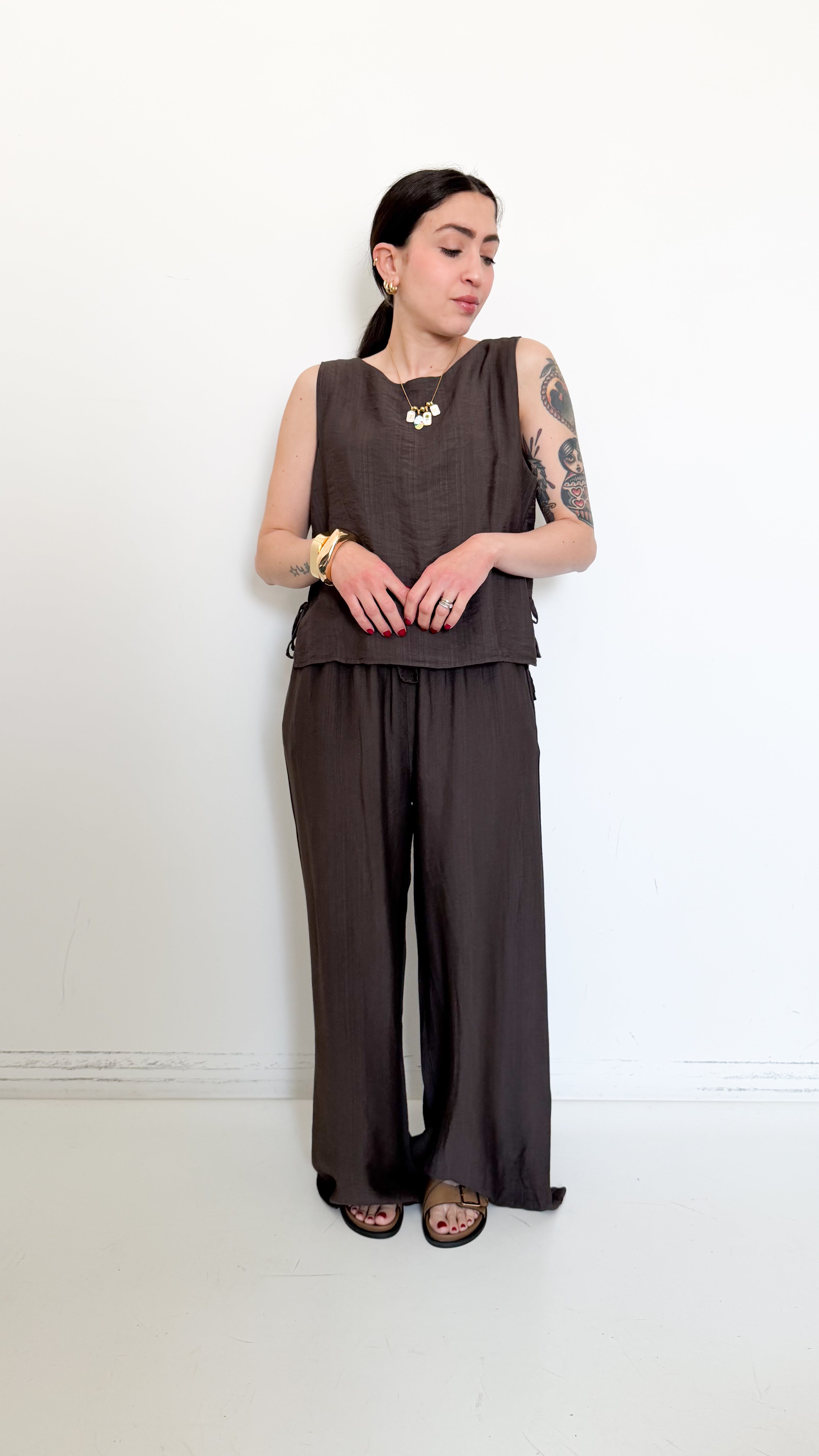 Coordinato Marrone Con Lacci