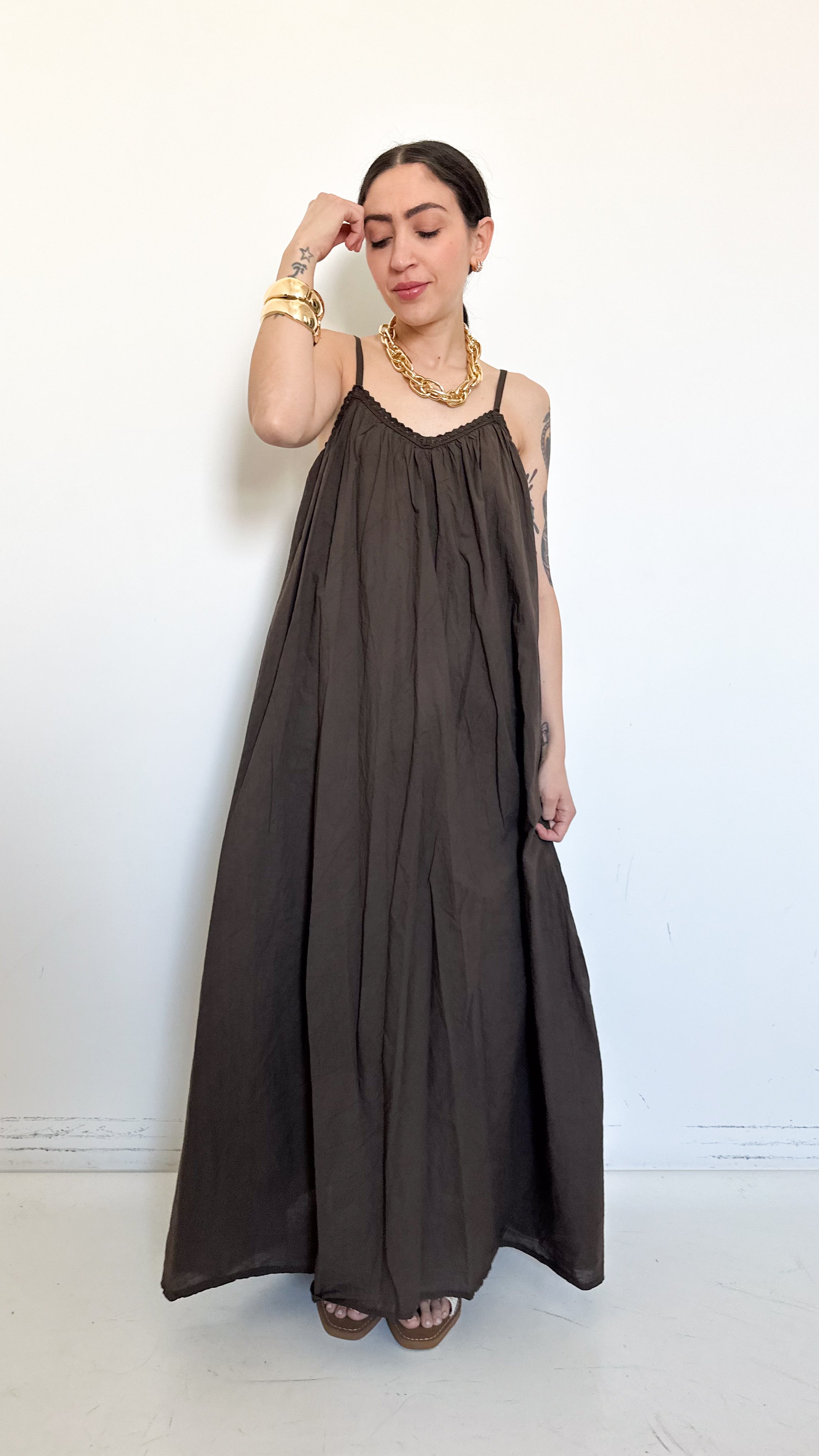 Vestito Cindy Marrone