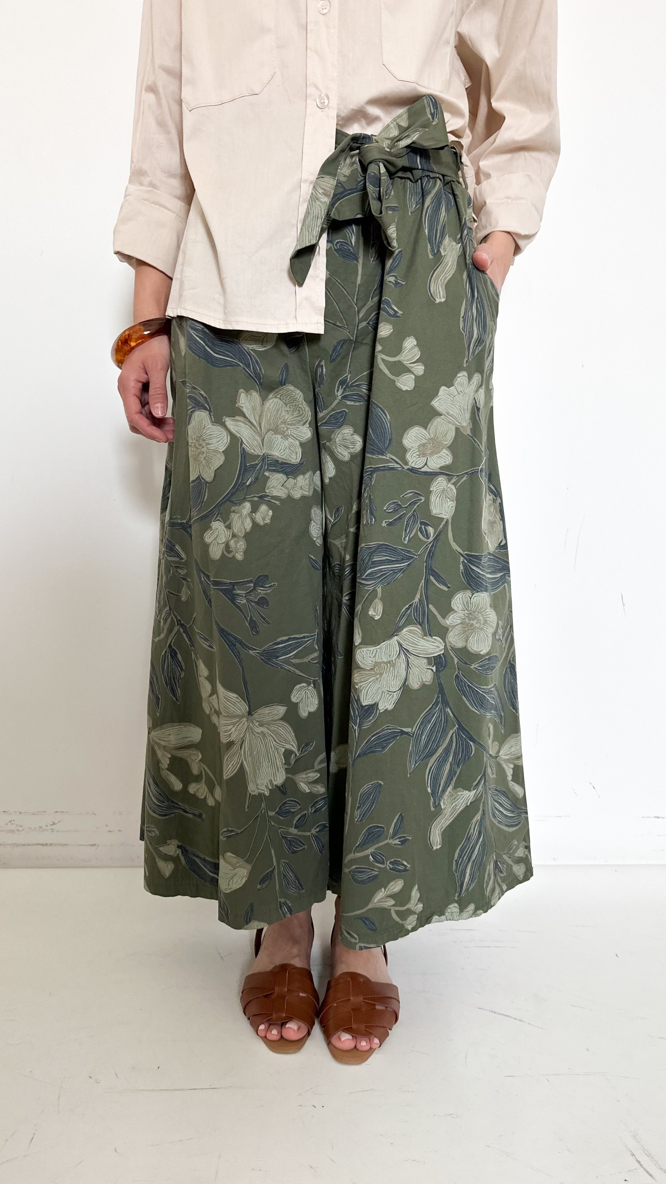 Pantaloni Culotte Verdi A Fantasia