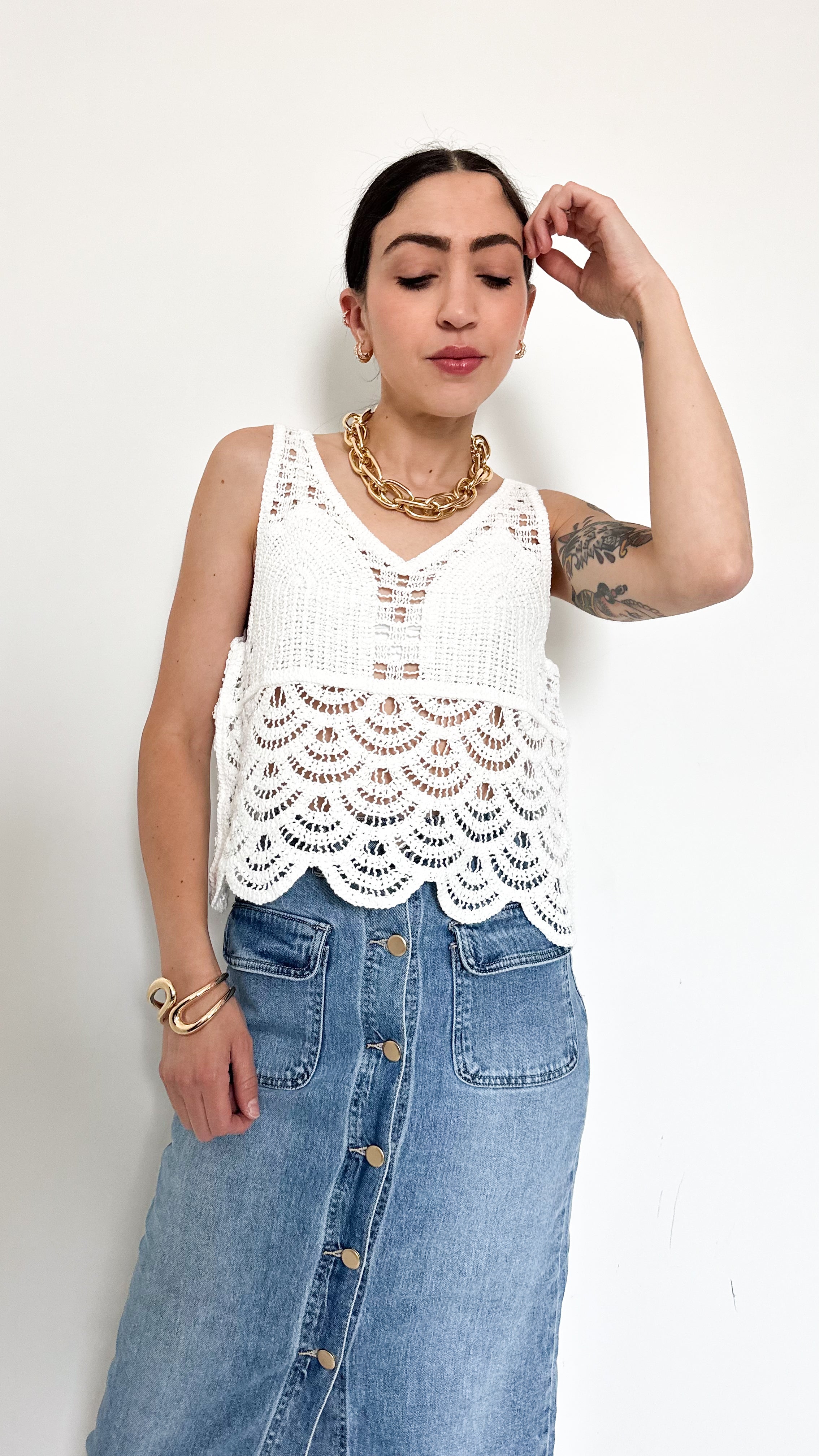 Top Bianco Con Dettagli