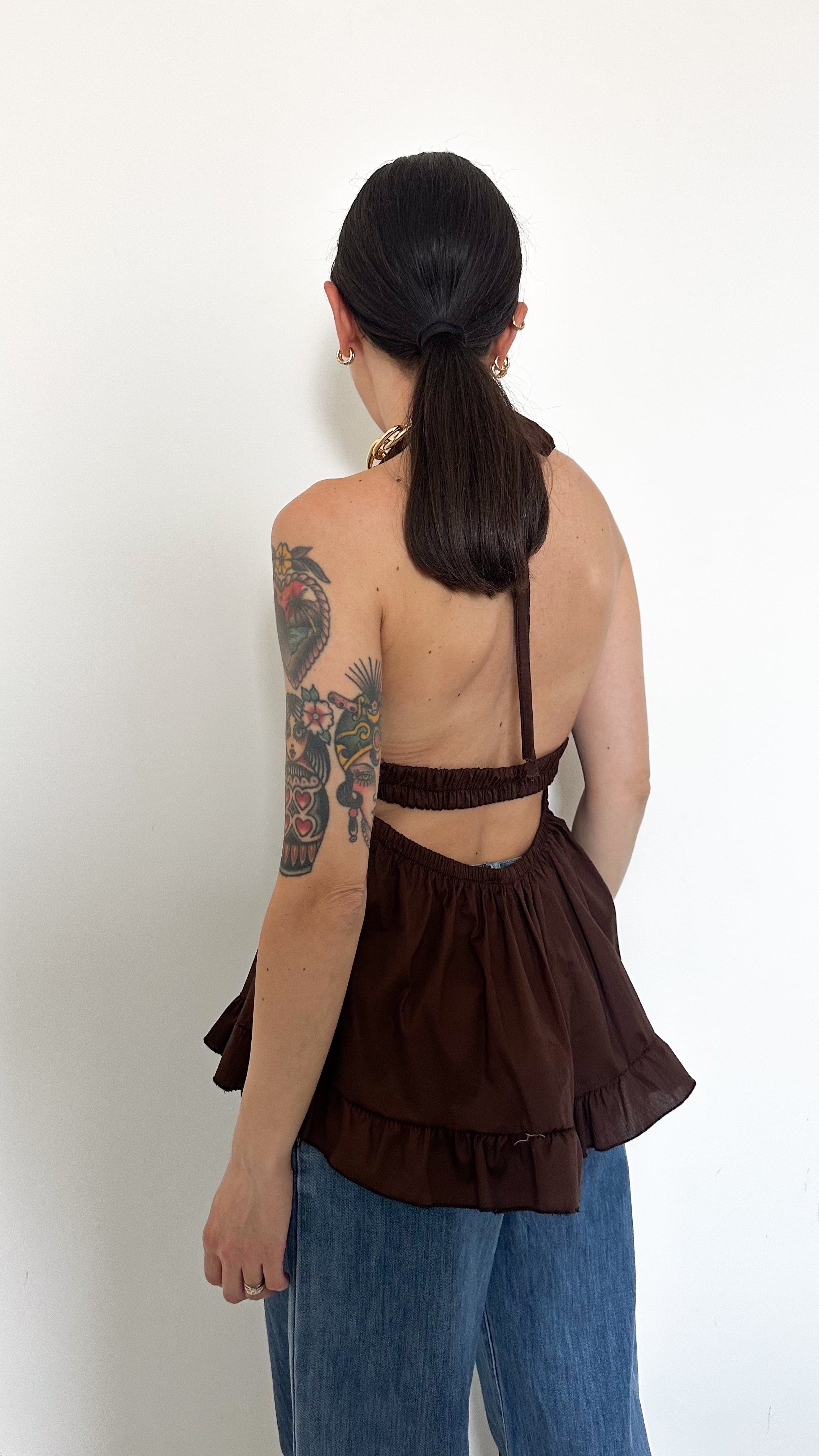 Top Marrone Con Rouches