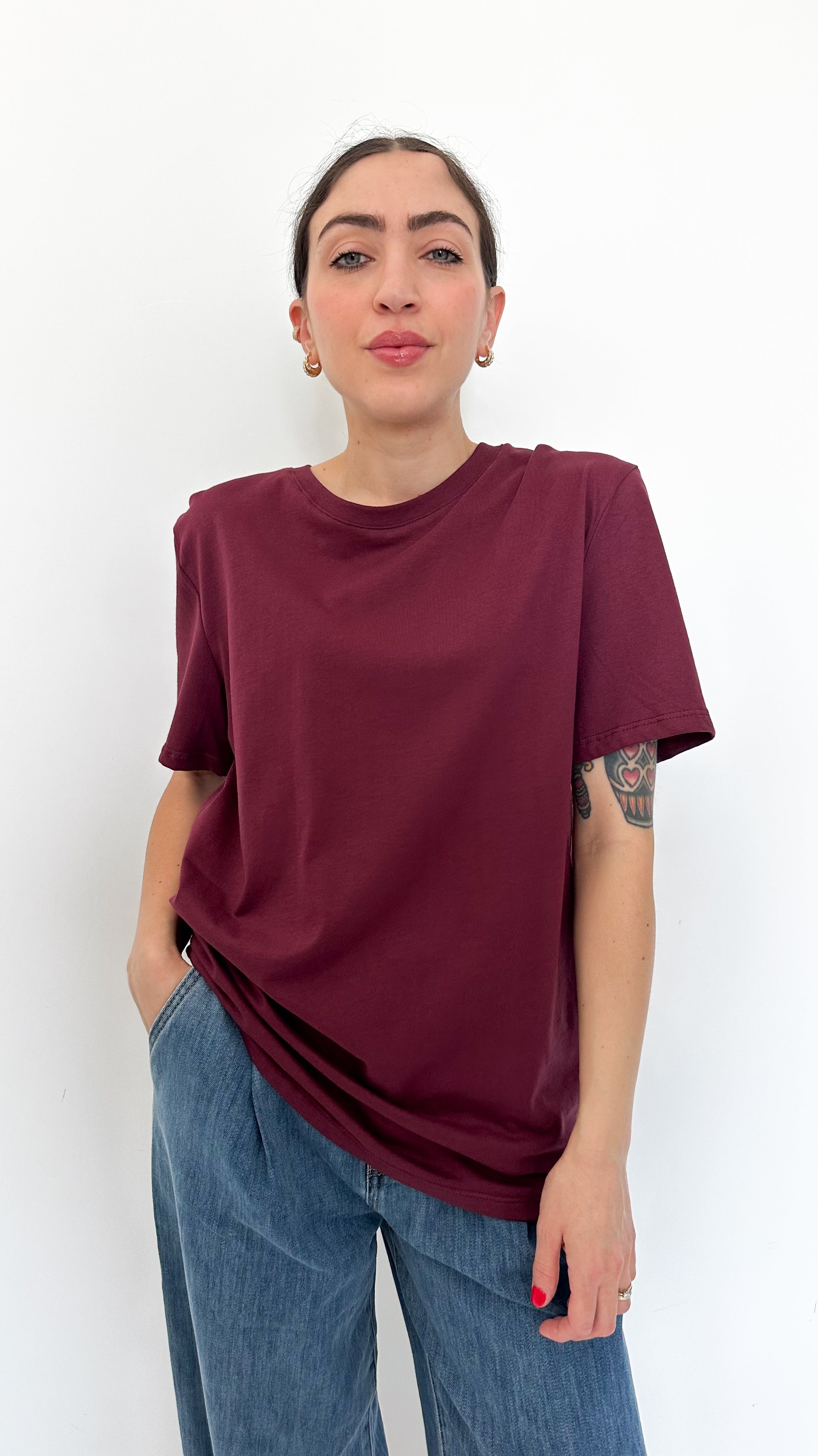 T-Shirt Bordeaux By Lumina